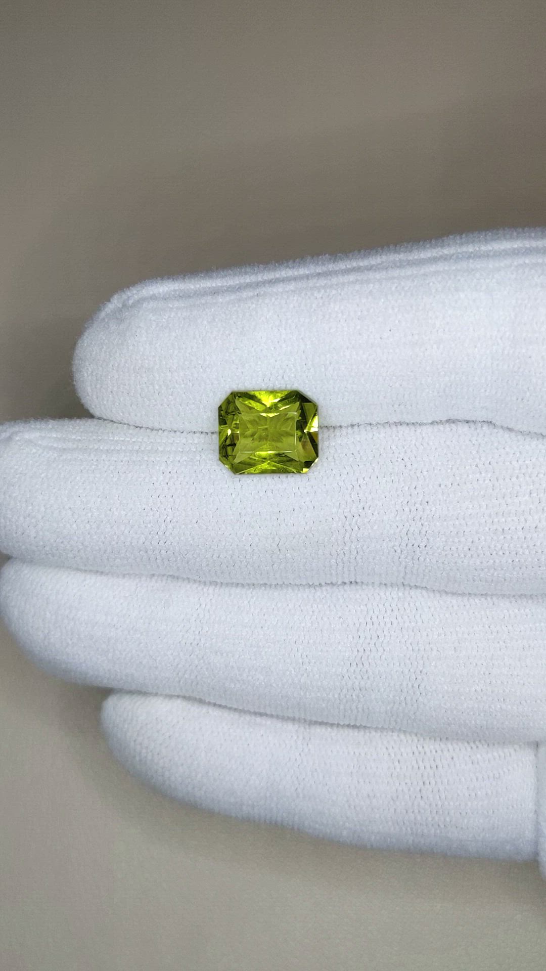 3.29 Ct. Green (Lime Green) Peridot from Burma (Myanmar) Size Video