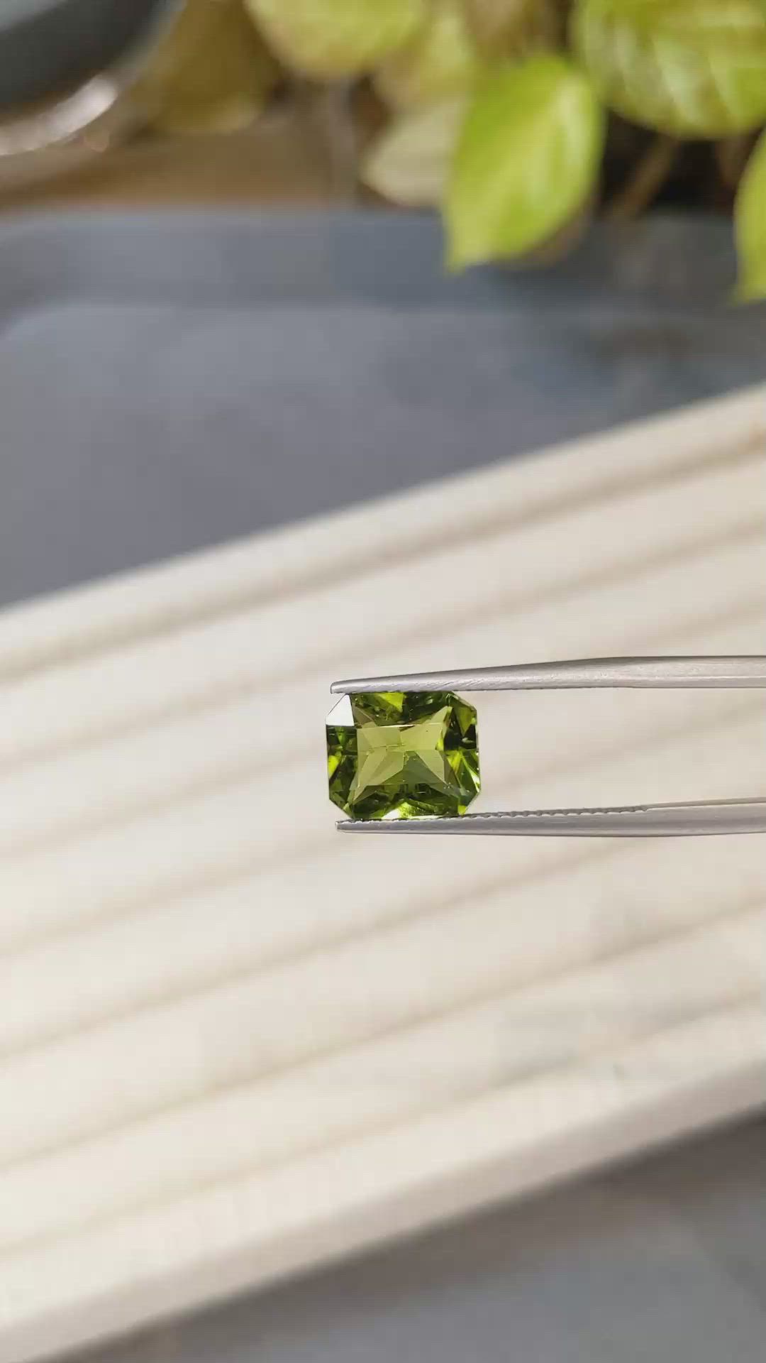 3.29 Ct. Green (Lime Green) Peridot from Burma (Myanmar) Size Video