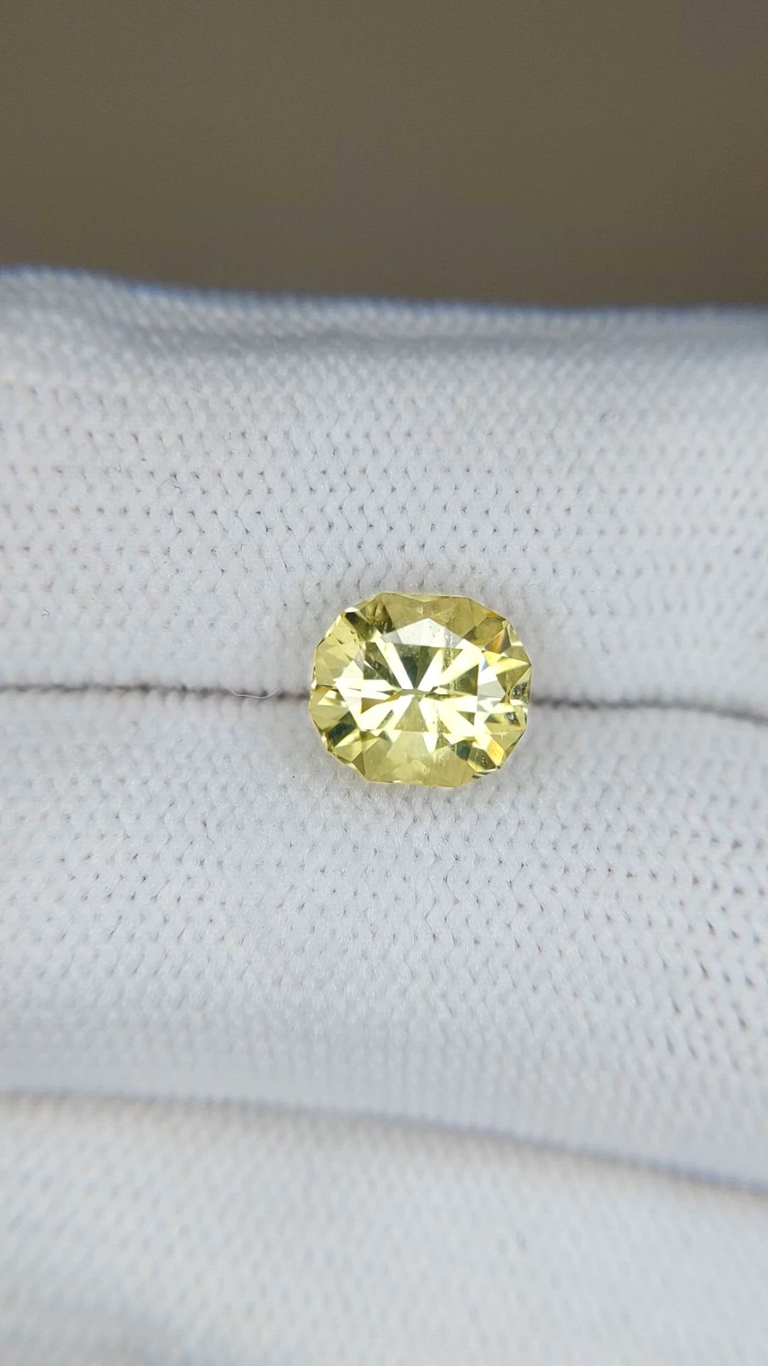 2.68 Ct. Yellow Chrysoberyl from Ceylon (Sri Lanka) Size Video