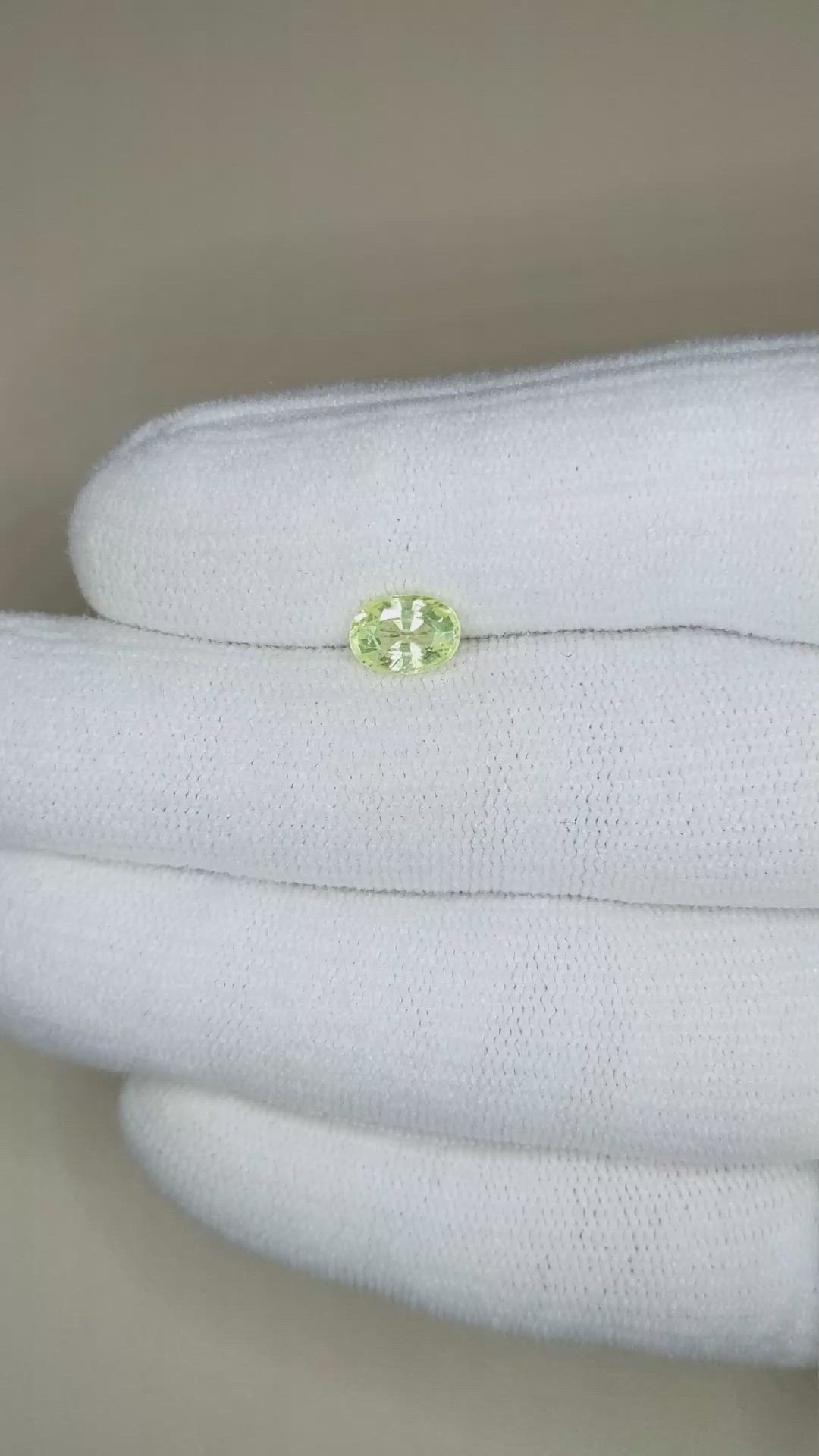 1.33 Ct. Yellowish Green Chrysoberyl from Ceylon (Sri Lanka) Size Video