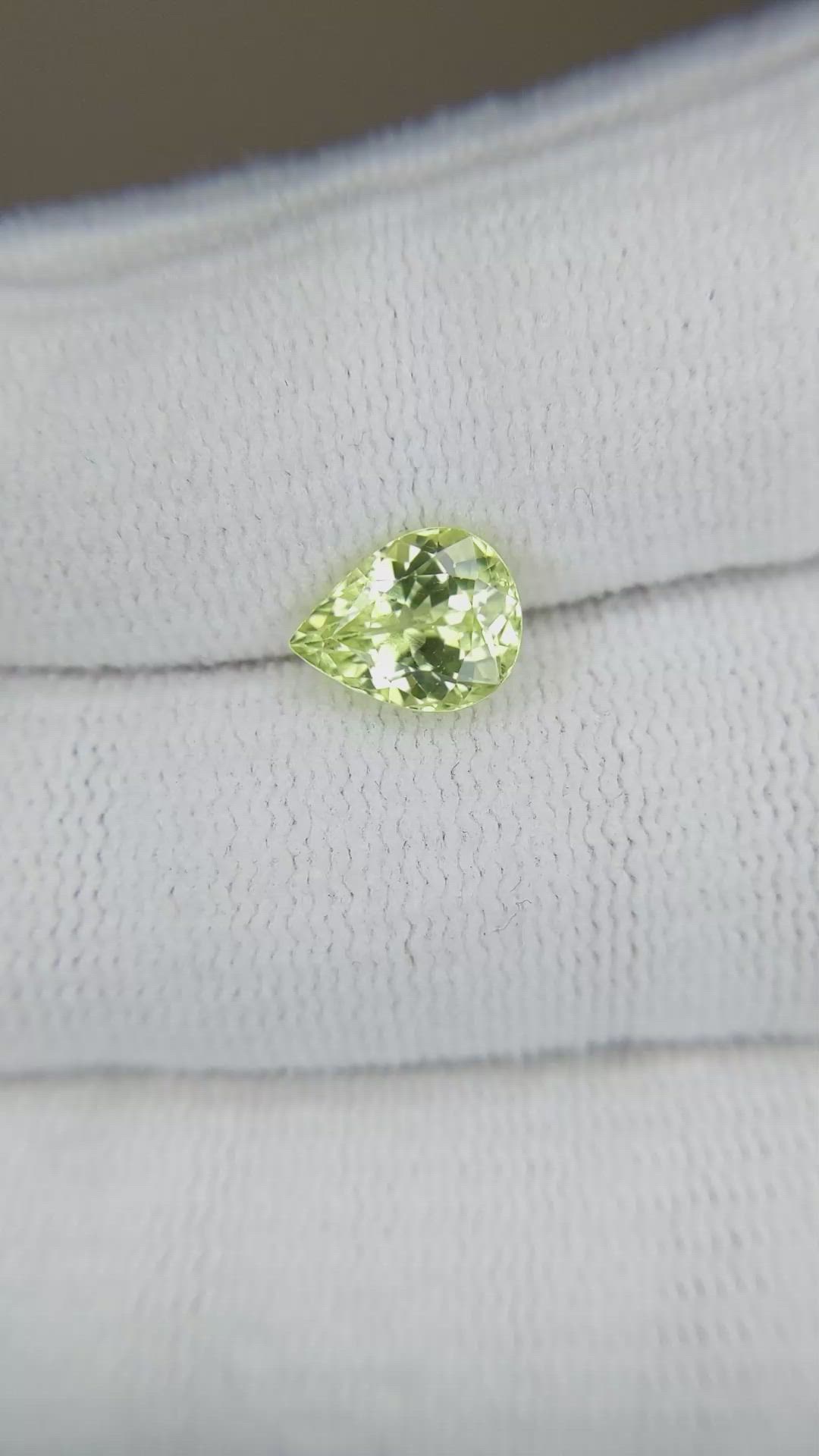 1.85 Ct. Yellowish Green Chrysoberyl from Ceylon (Sri Lanka) Size Video