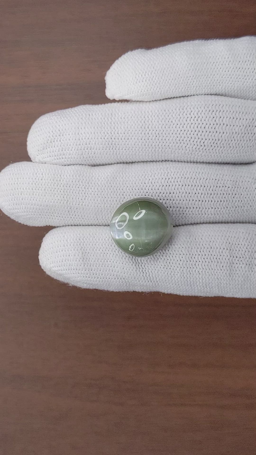 21.64 Ct. Green Chrysoberyl from Ceylon (Sri Lanka) Size Video