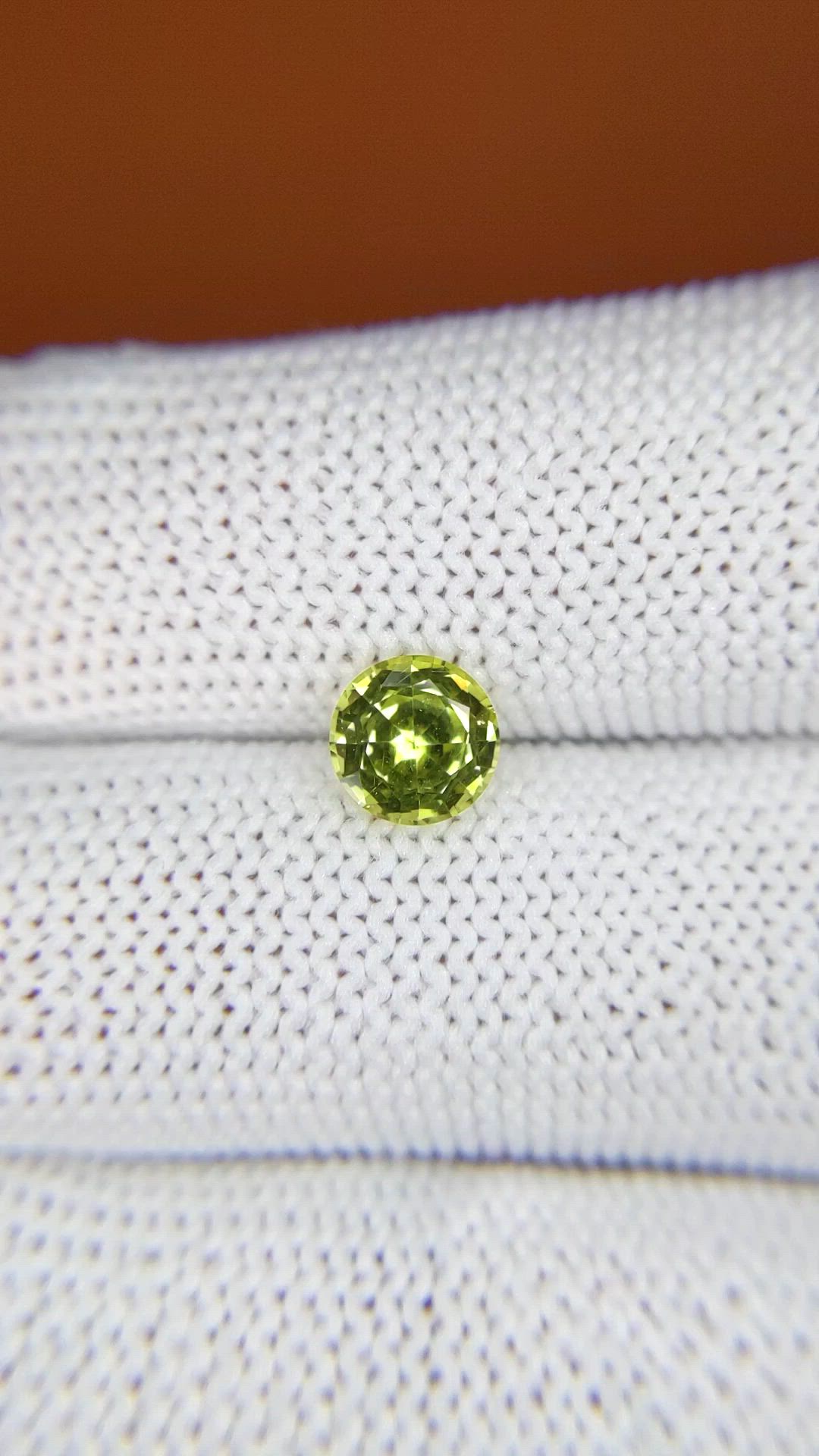 1.06 Ct. Greenish Yellow Chrysoberyl from Ceylon (Sri Lanka) Size Video