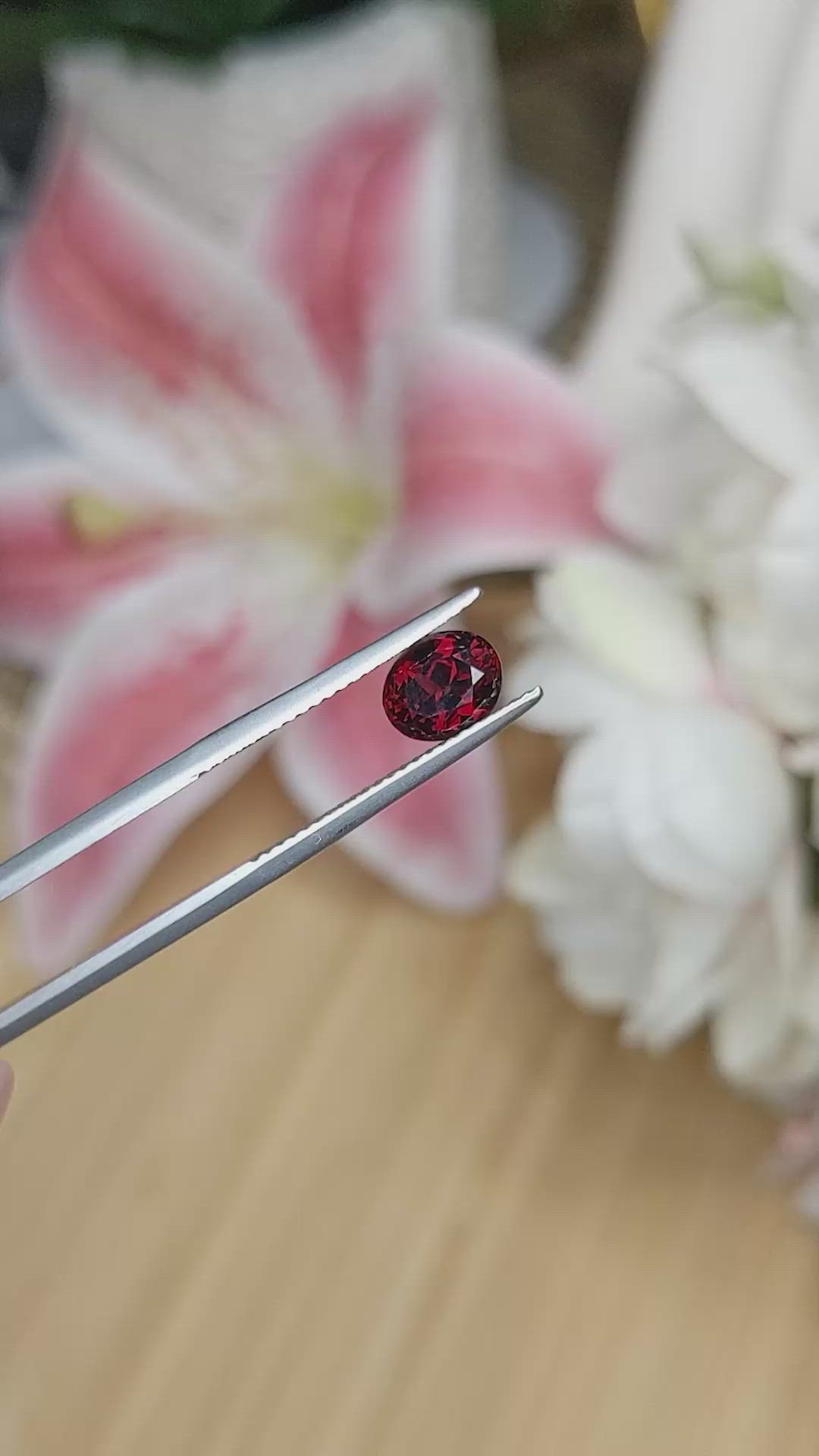 1.27 Ct. Red Garnet from Ceylon (Sri Lanka) Size Video