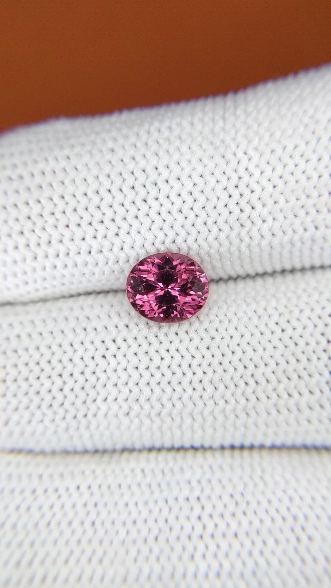1.64 Ct. Pink Spinel from Ceylon (Sri Lanka) Size Video