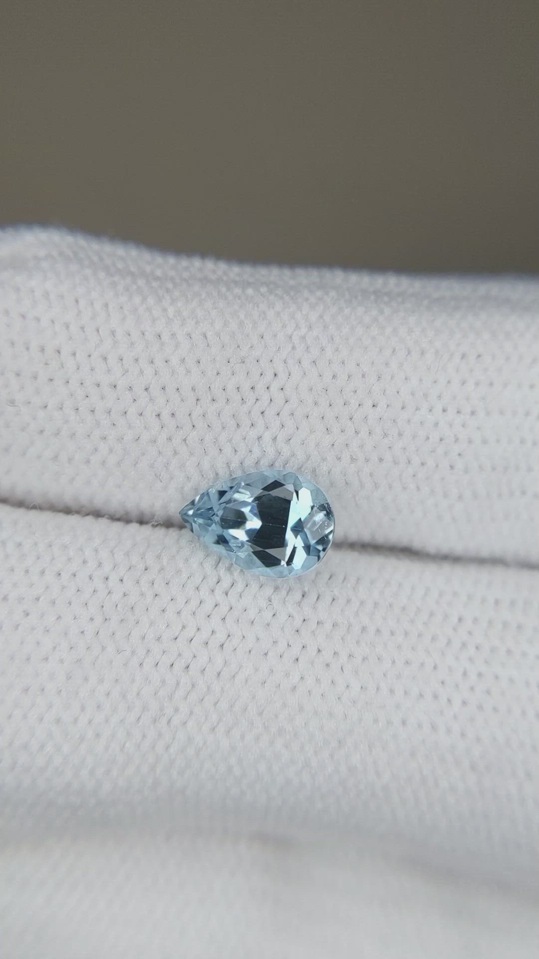 1.02 Ct. Blue Aquamarine from Mozambique Size Video