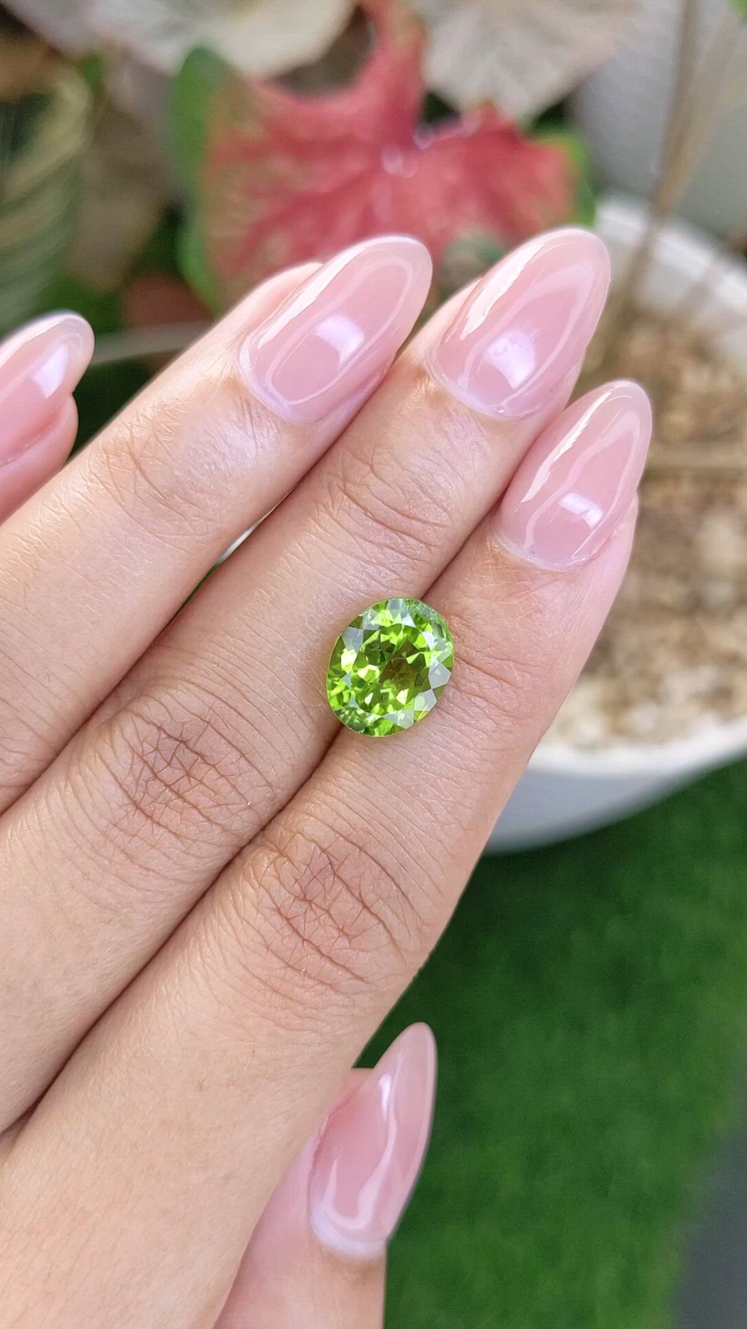 4.58 Ct. Yellowish Green Peridot from Pakistan Size Video