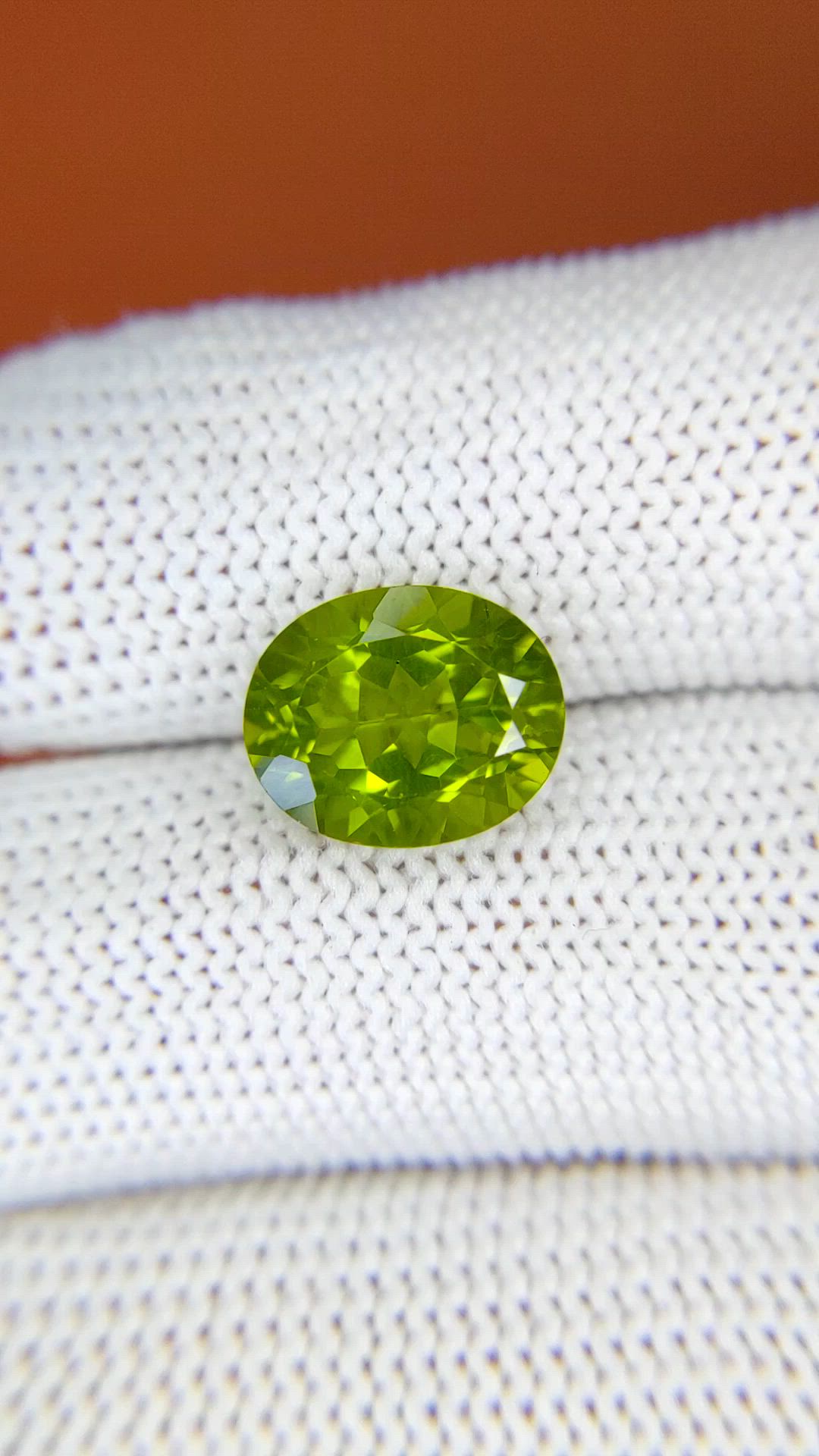 4.72 Ct. Yellowish Green Peridot from Pakistan Size Video
