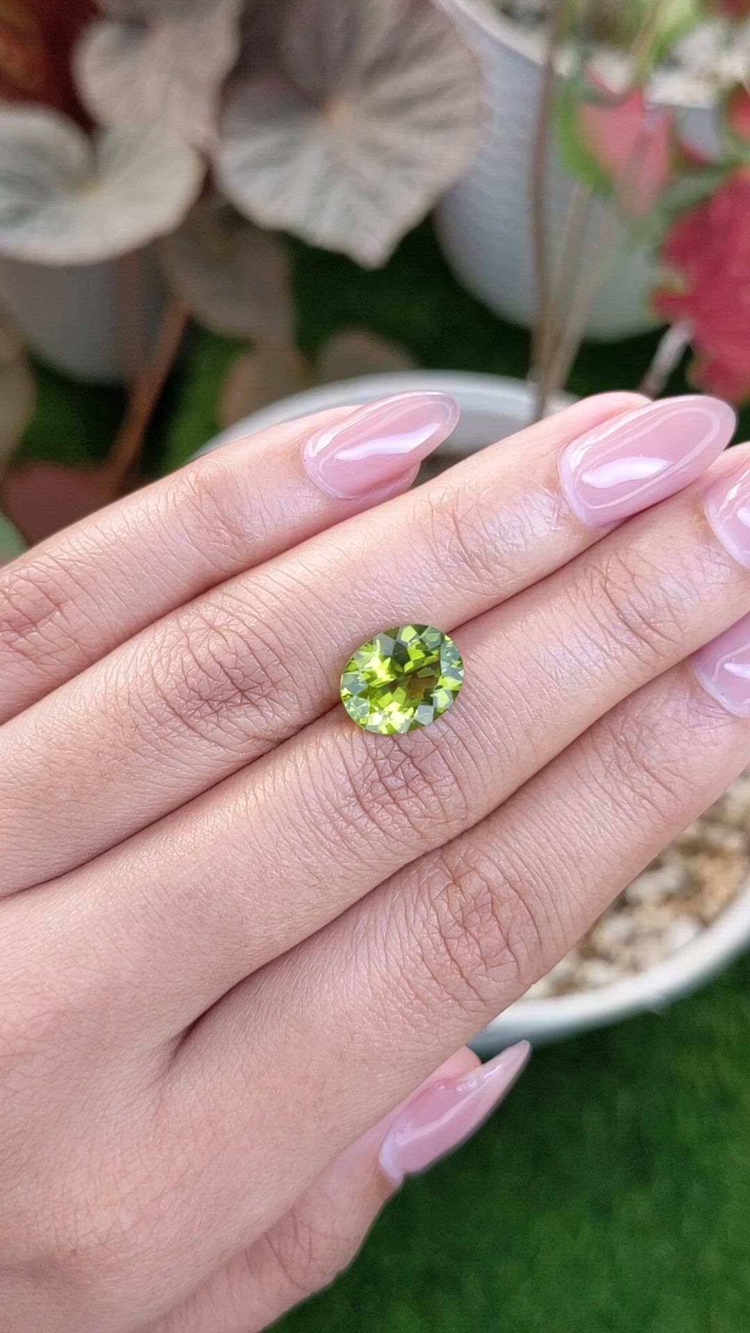 4.10 Ct. Yellowish Green Peridot from Pakistan Size Video