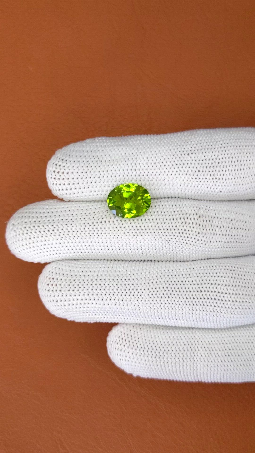 3.32 Ct. Yellowish Green Peridot from Pakistan Size Video