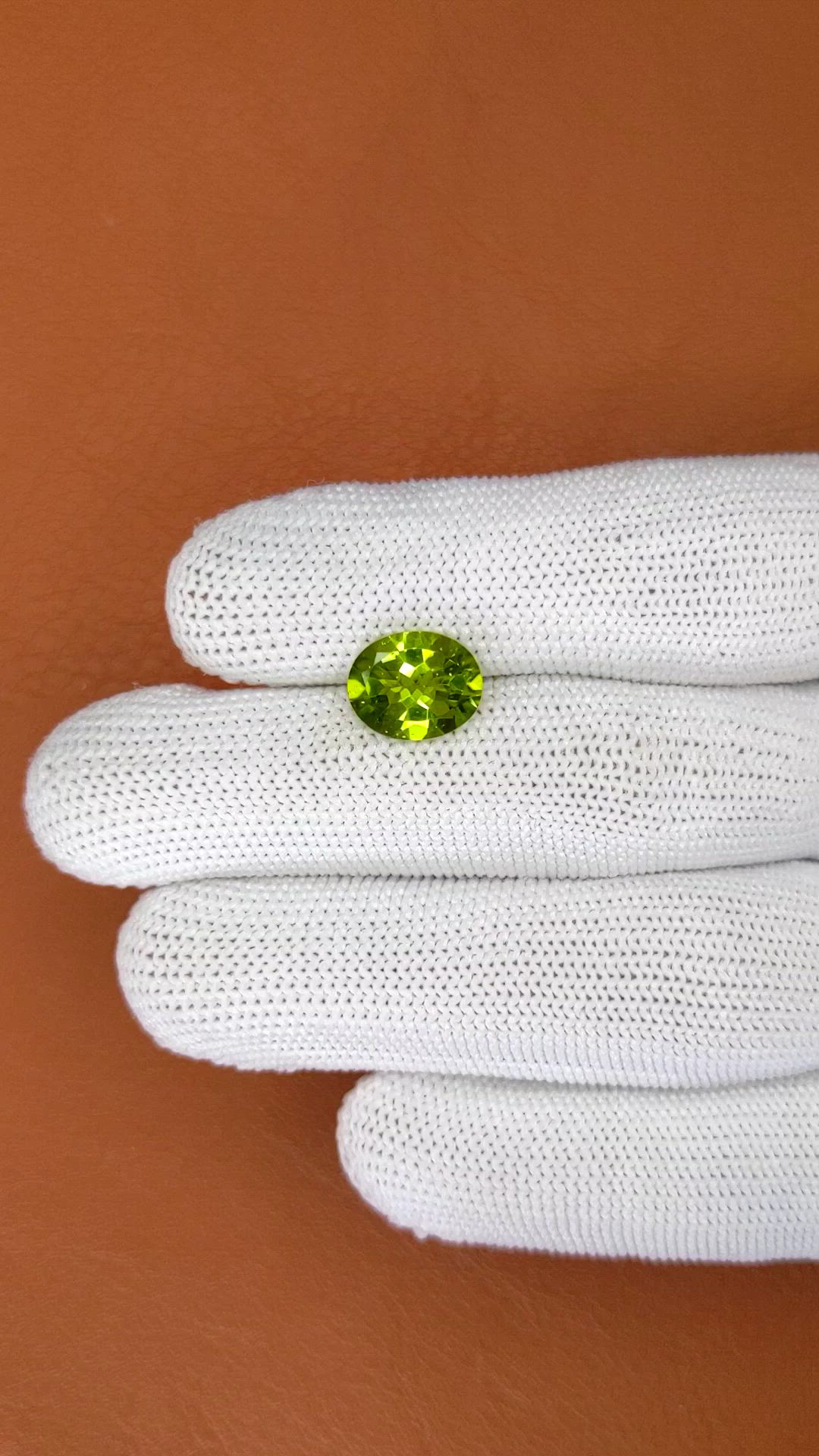3.26 Ct. Yellowish Green Peridot from Pakistan Size Video