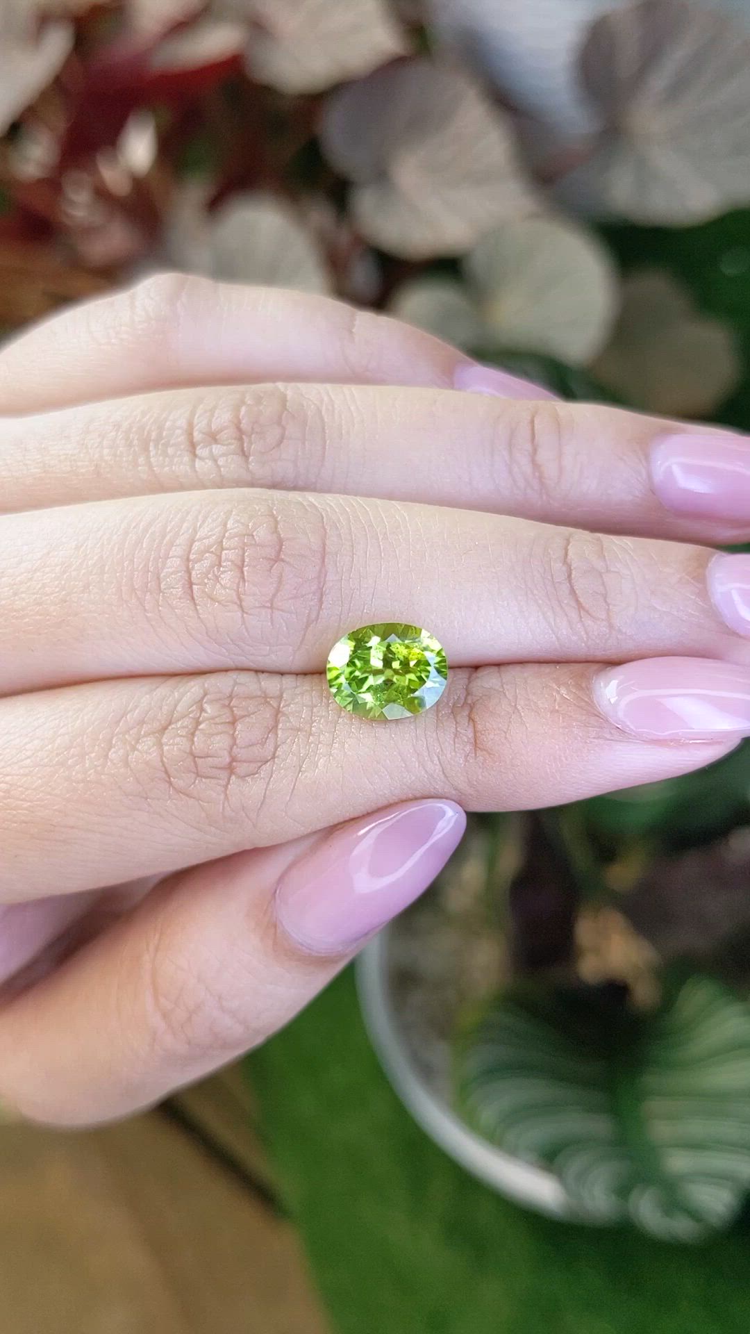 3.12 Ct. Yellowish Green Peridot from Pakistan Size Video