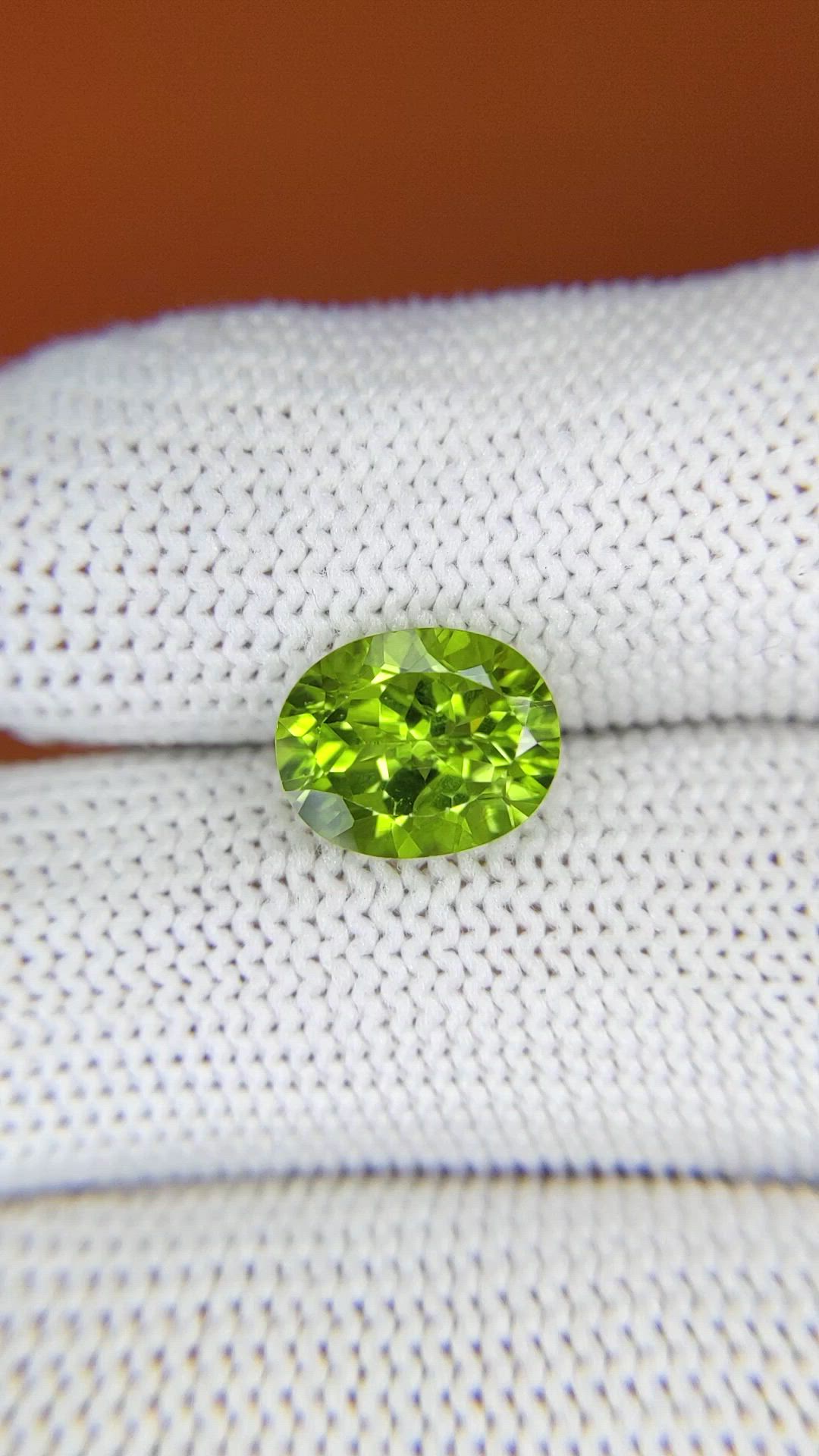 3.12 Ct. Yellowish Green Peridot from Pakistan Size Video