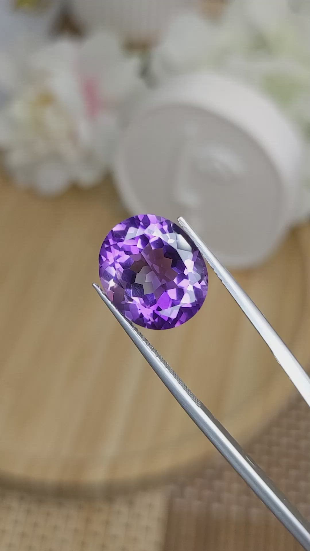8.37 Ct. Purple Amethyst from Ceylon (Sri Lanka) Size Video