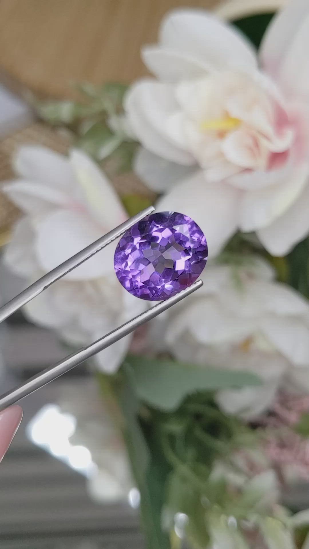 8.46 Ct. Purple Amethyst from Ceylon (Sri Lanka) Size Video
