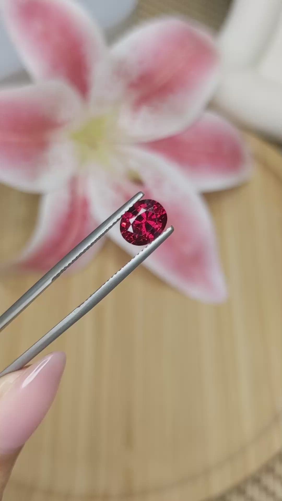 1.51 Ct. Purplish Red Rhodolite Garnet from Ceylon (Sri Lanka) Size Video