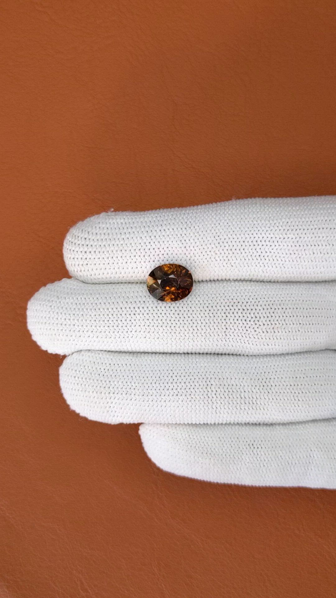 4.41 Ct. Brownish Orange Zircon from Ceylon (Sri Lanka) Size Video