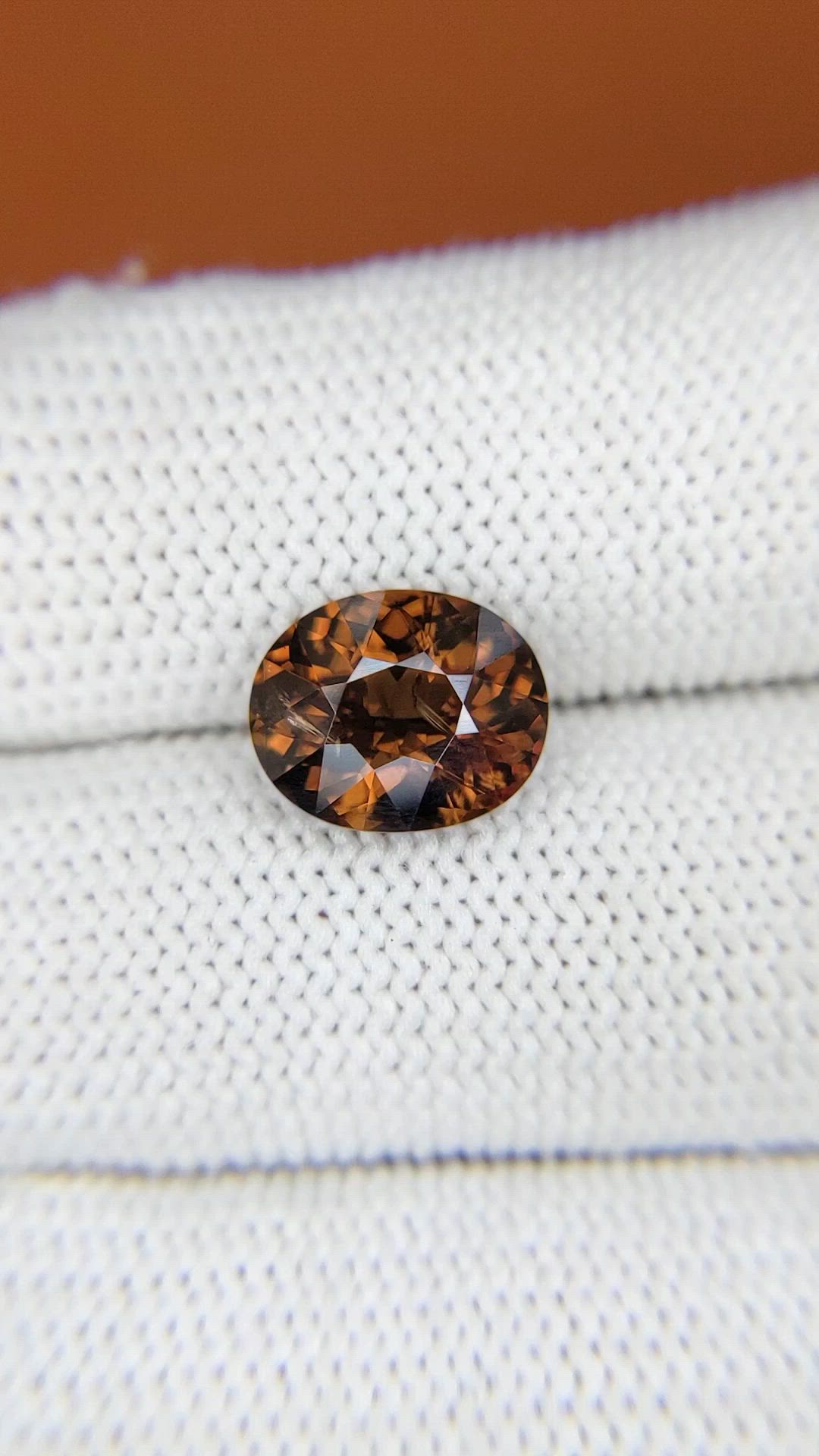 4.41 Ct. Brownish Orange Zircon from Ceylon (Sri Lanka) Size Video