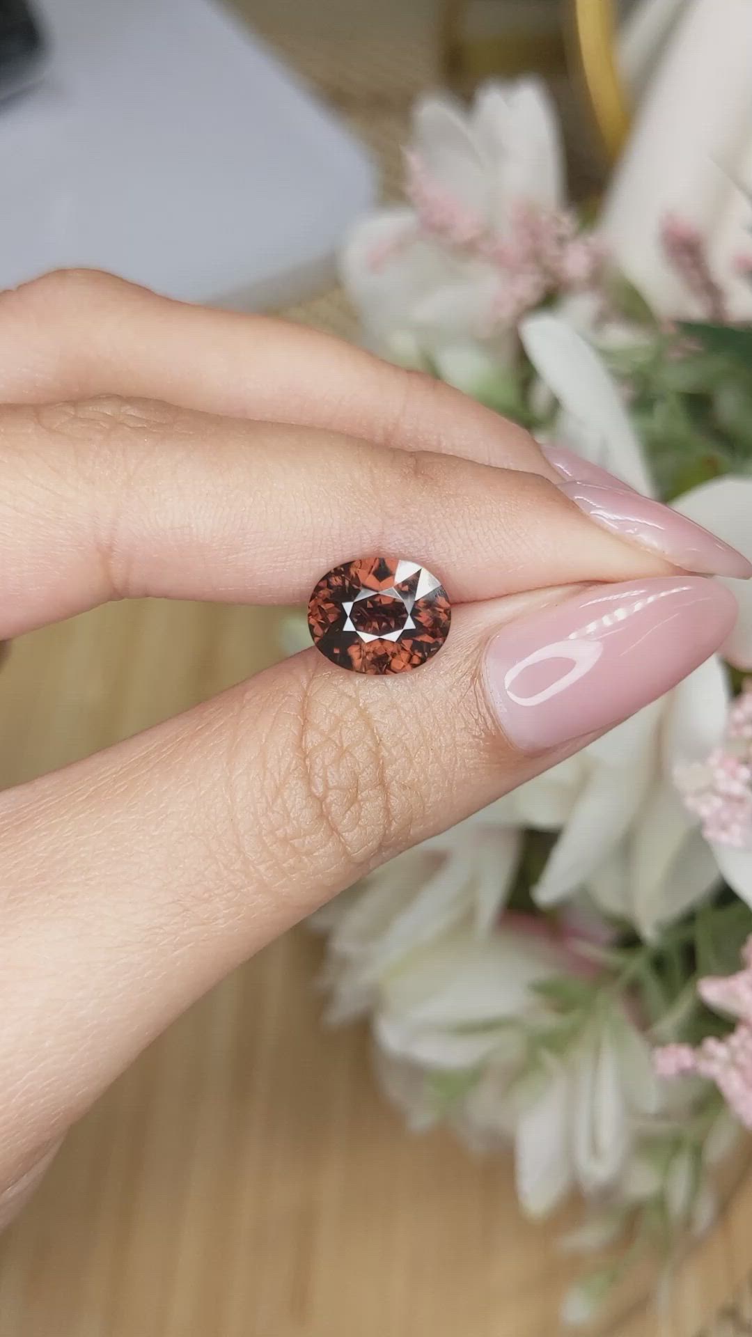 4.41 Ct. Brownish Orange Zircon from Ceylon (Sri Lanka) Size Video
