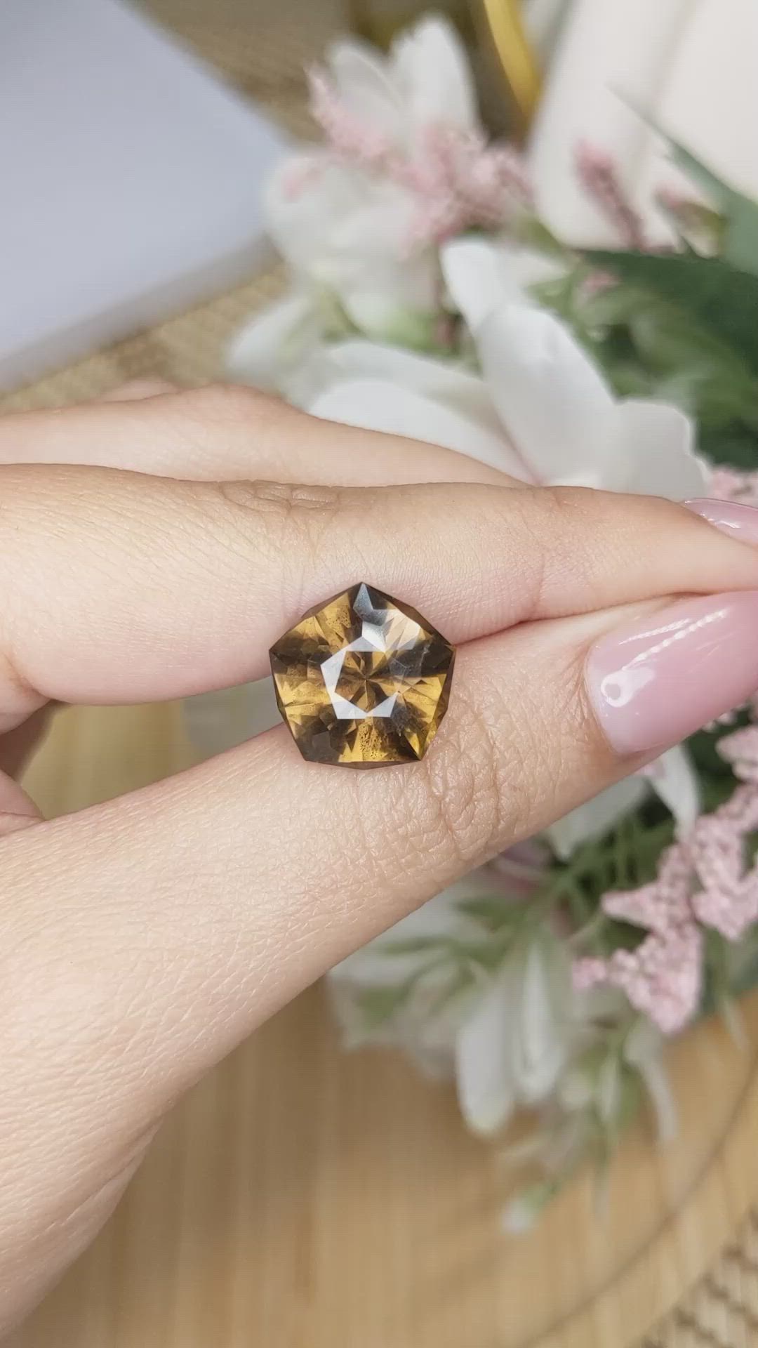 8.18 Ct. Brown Smokey Quartz from Ceylon (Sri Lanka) Size Video
