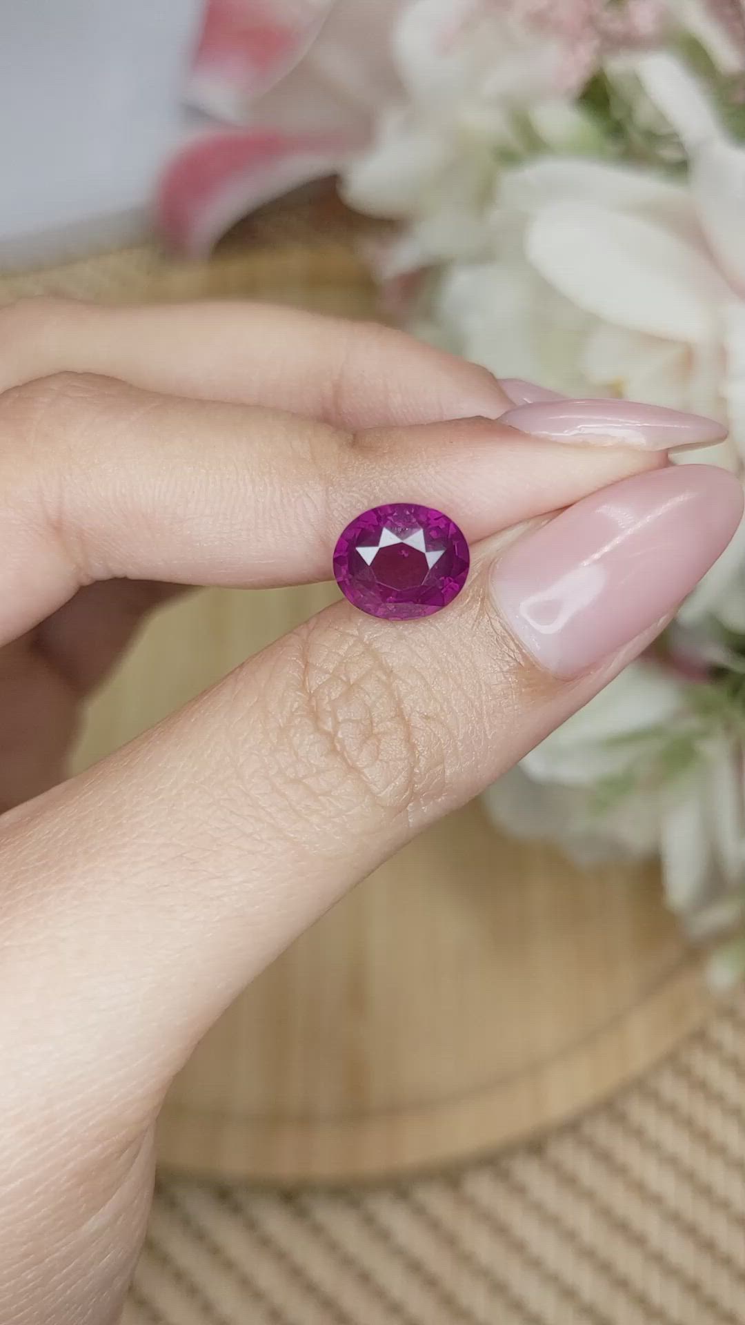 3.77 Ct. Pinkish Purple Rhodolite Garnet from Ceylon (Sri Lanka) Size Video