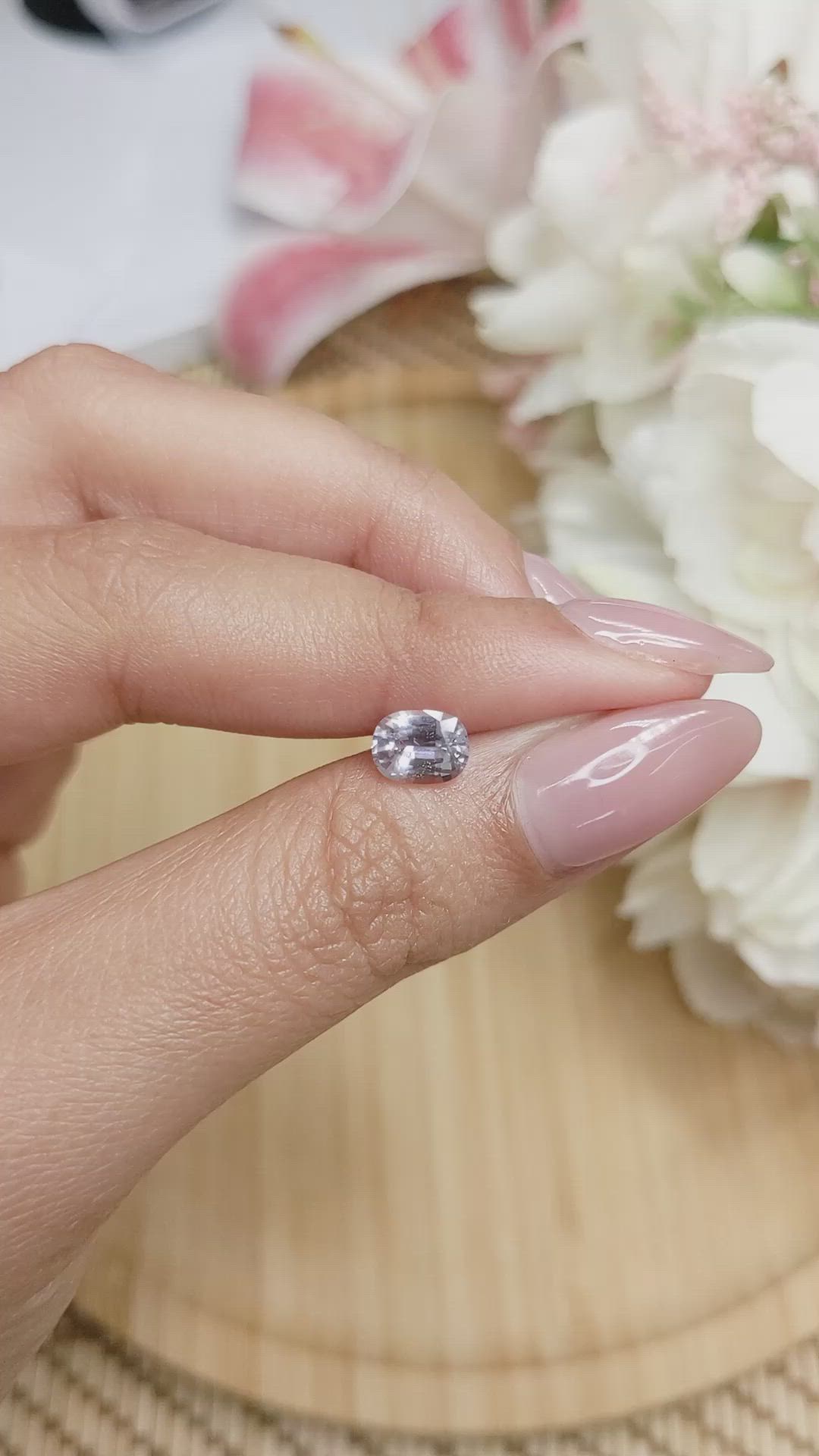 1.10 Ct. White Spinel from Ceylon (Sri Lanka) Size Video