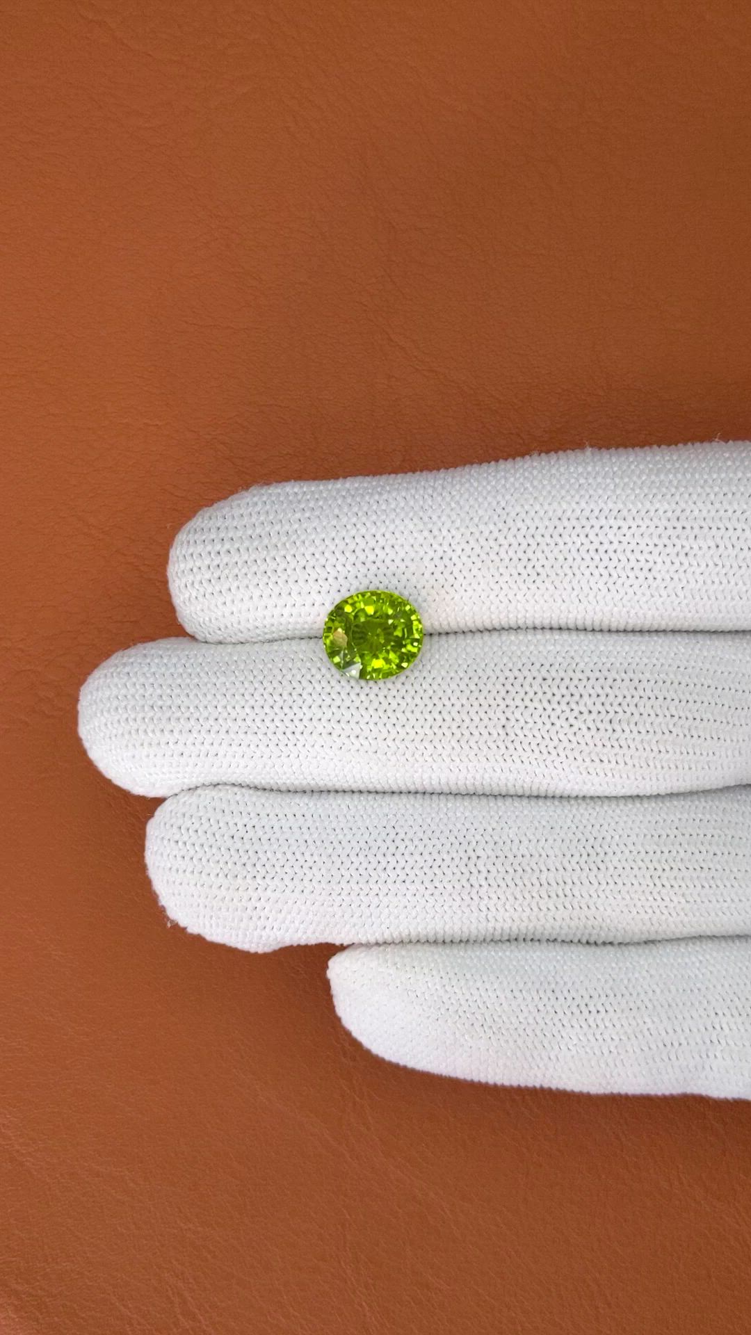 4.22 Ct. Yellowish Green Peridot from Pakistan Size Video