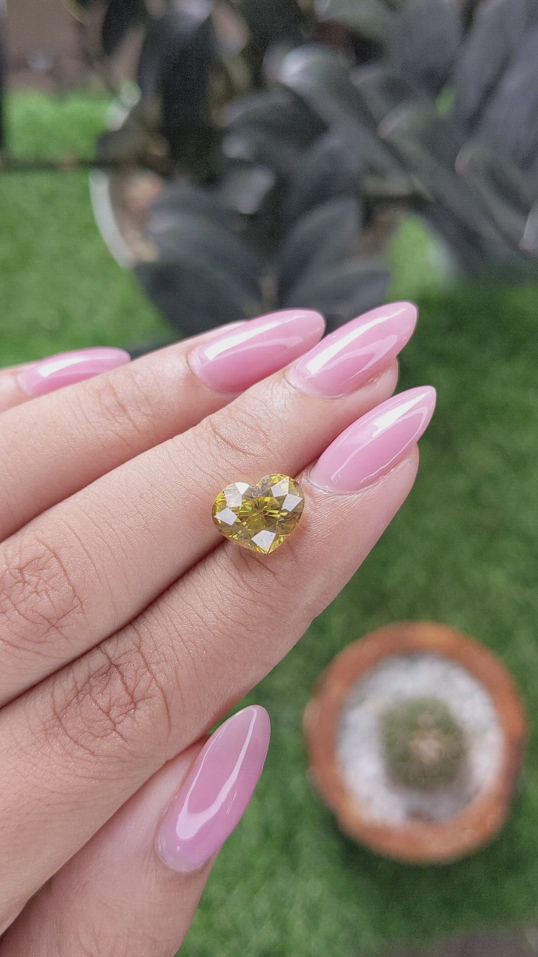 3.89 Ct. Greenish Yellow Sphene (Titanite) Size Video