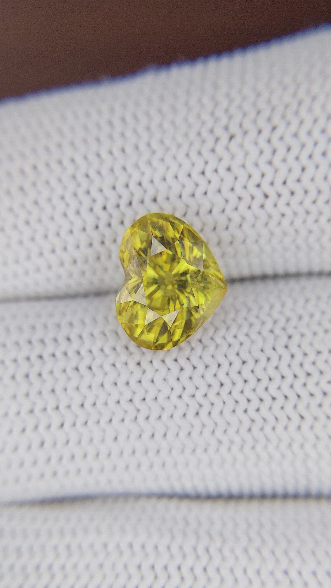 3.89 Ct. Greenish Yellow Sphene (Titanite) Size Video