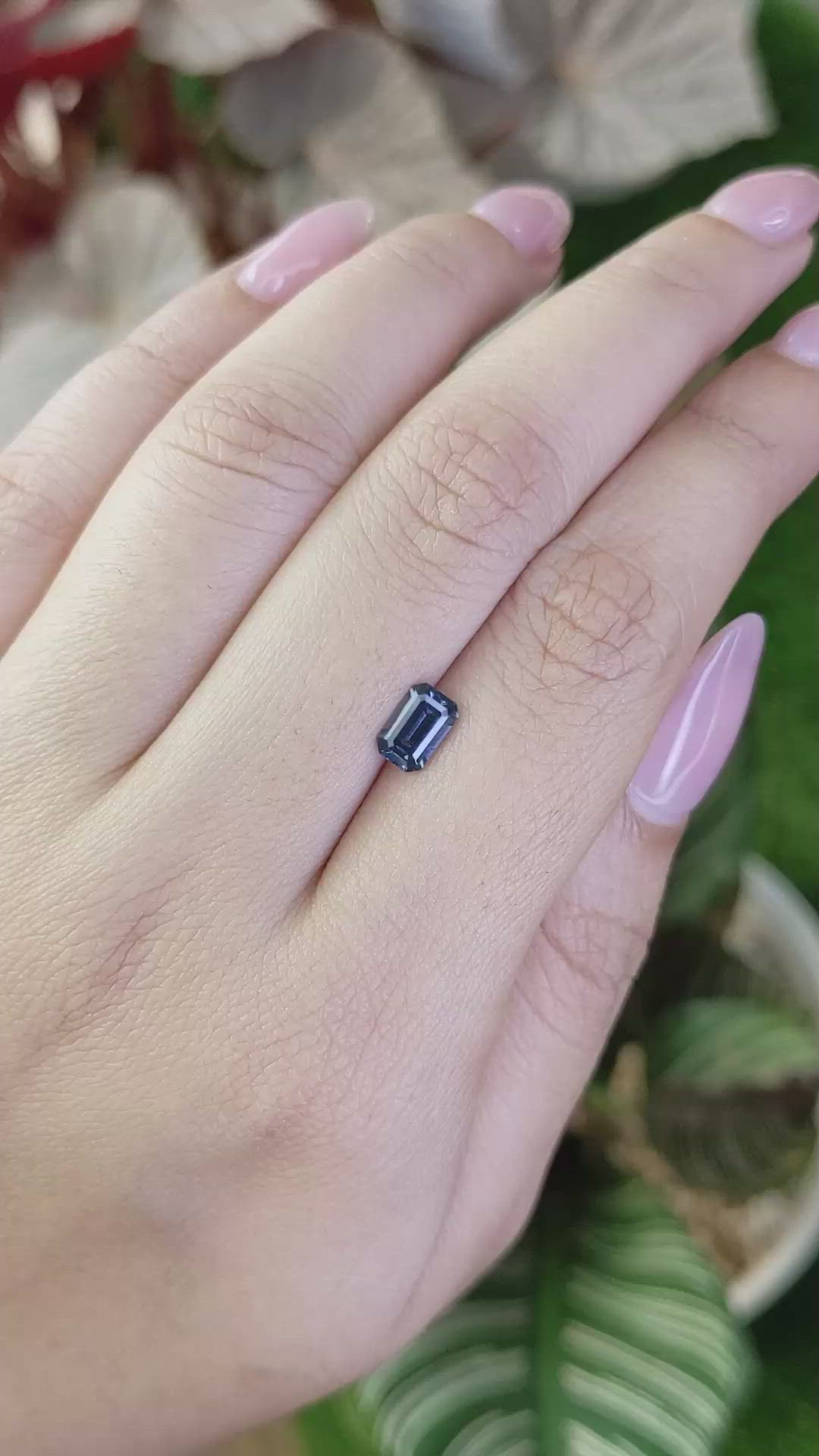 0.99 Ct. Blue Spinel from Ceylon (Sri Lanka) Size Video