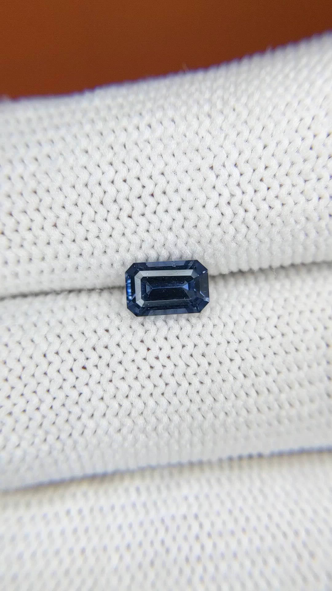 0.99 Ct. Blue Spinel from Ceylon (Sri Lanka) Size Video