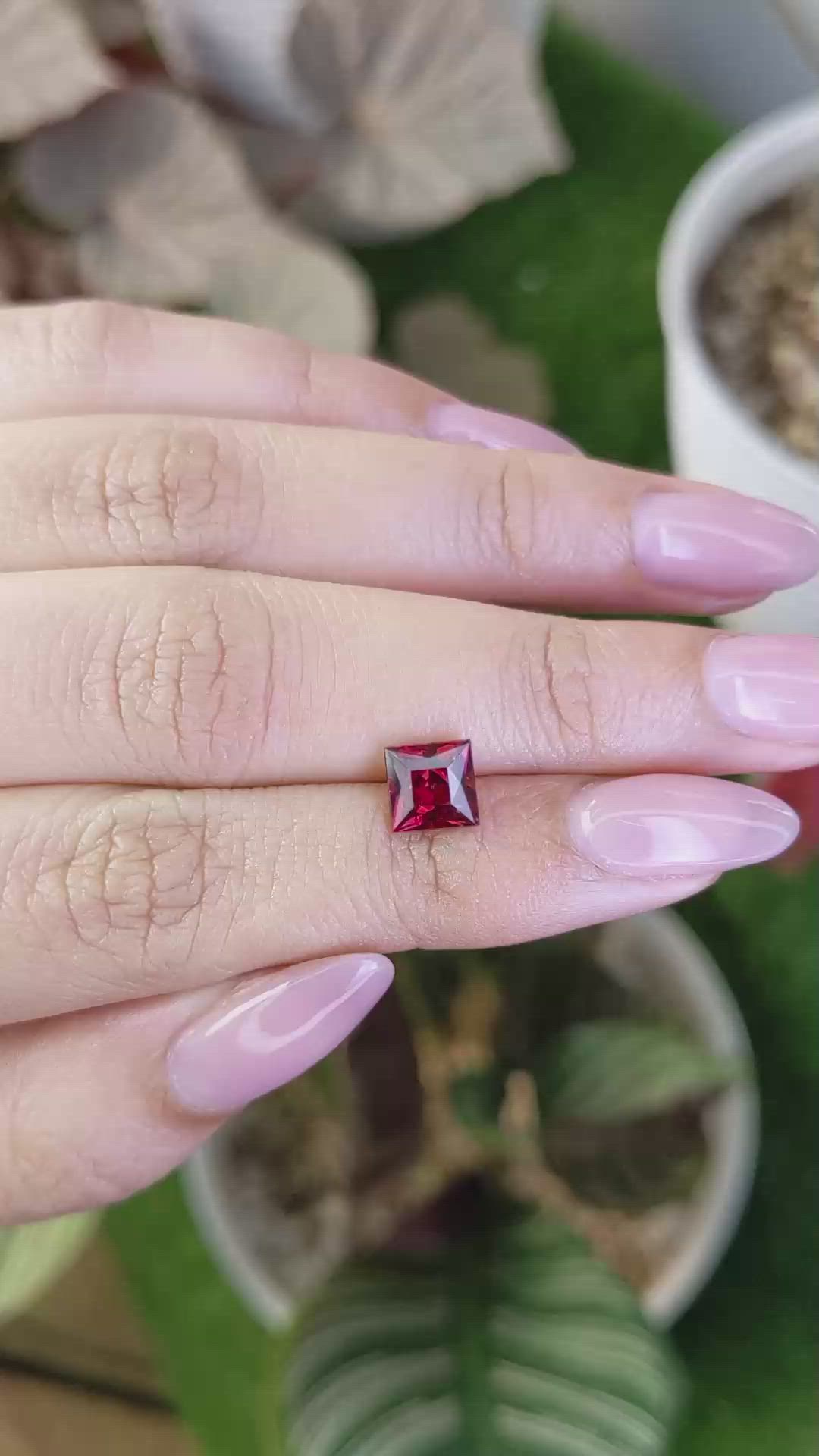 1.60 Ct. Red Garnet from Ceylon (Sri Lanka) Size Video