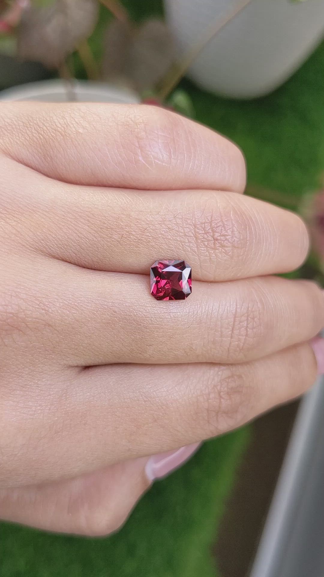 1.52 Ct. Red Garnet from Ceylon (Sri Lanka) Size Video