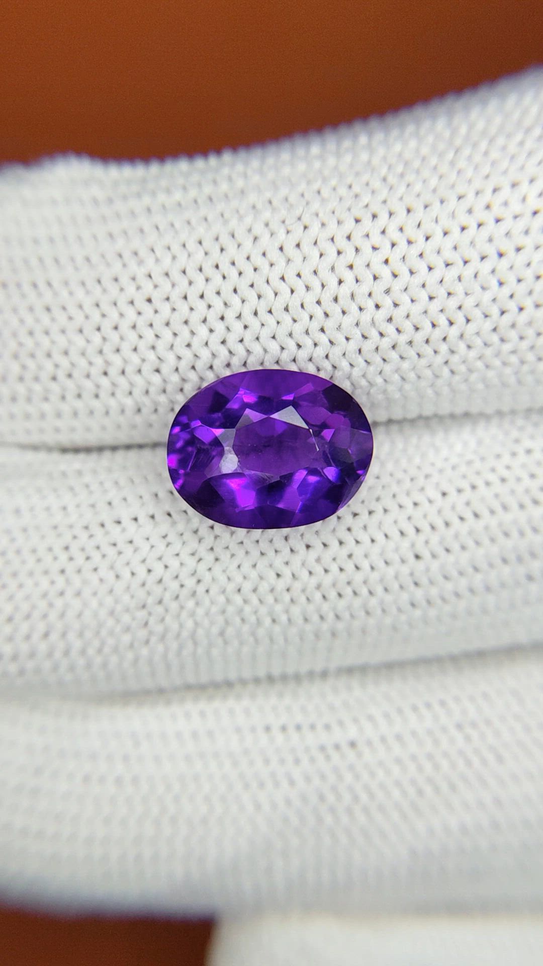 4.04 Ct. Purple Amethyst from Ceylon (Sri Lanka) Size Video
