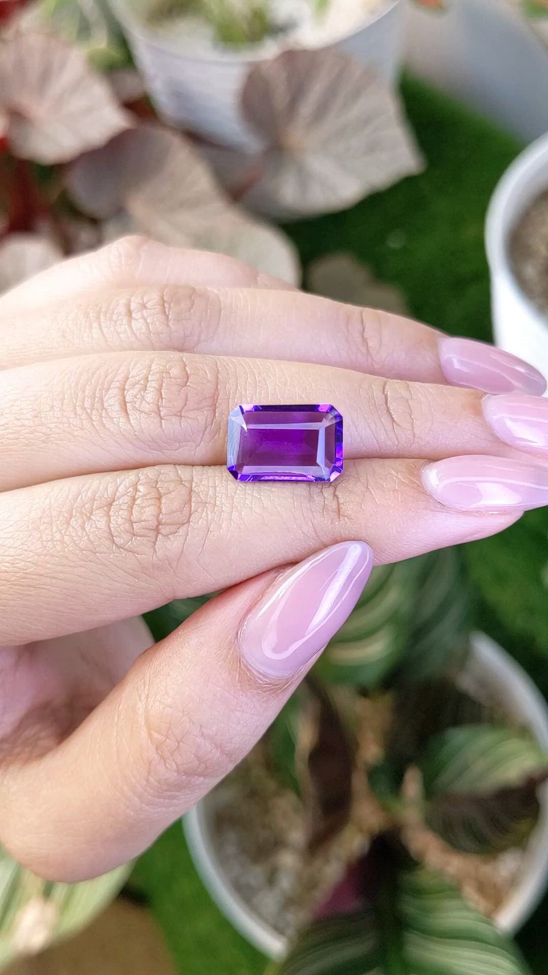4.94 Ct. Purple Amethyst from Ceylon (Sri Lanka) Size Video
