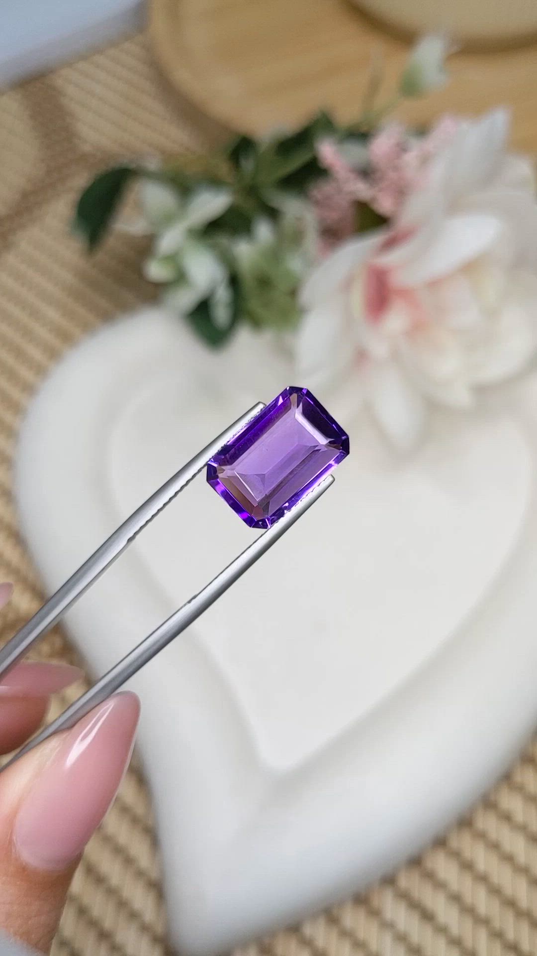 4.94 Ct. Purple Amethyst from Ceylon (Sri Lanka) Size Video
