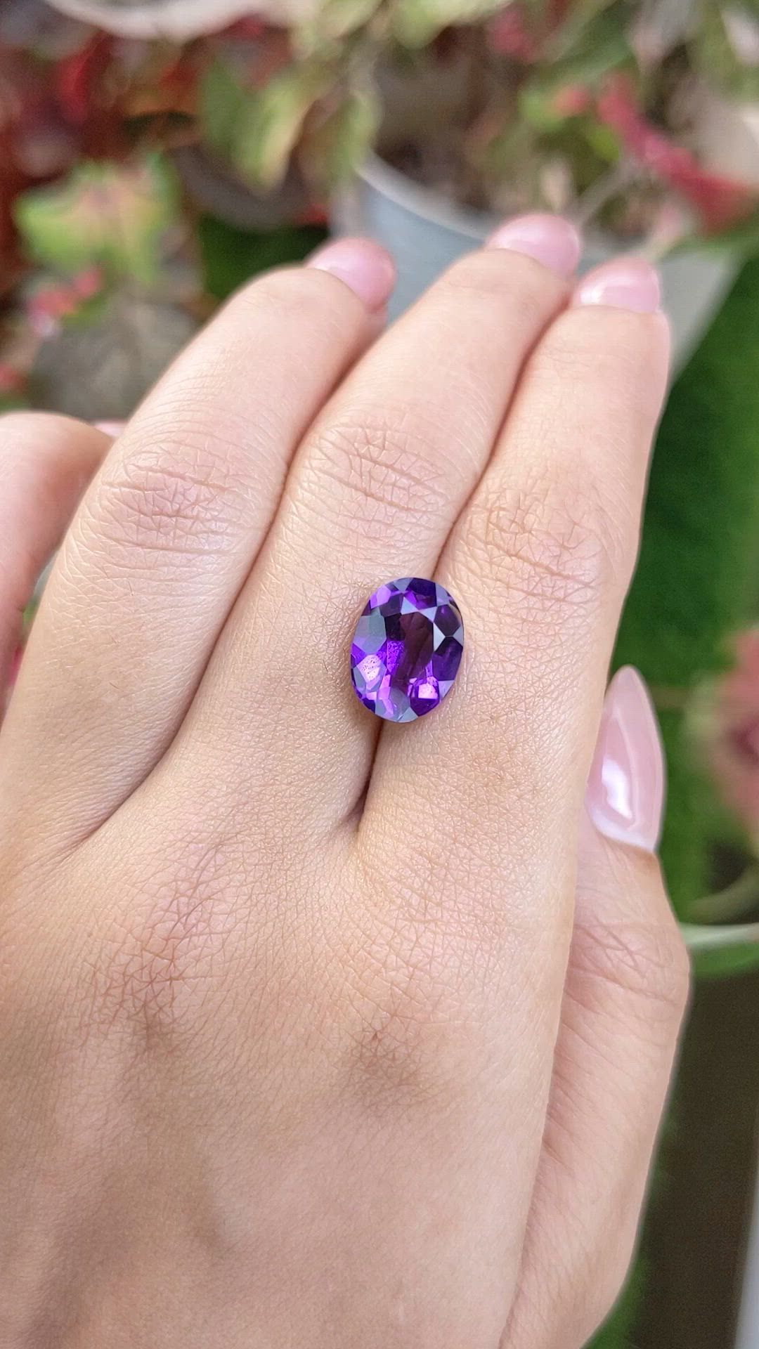 4.01 Ct. Purple Amethyst from Ceylon (Sri Lanka) Size Video