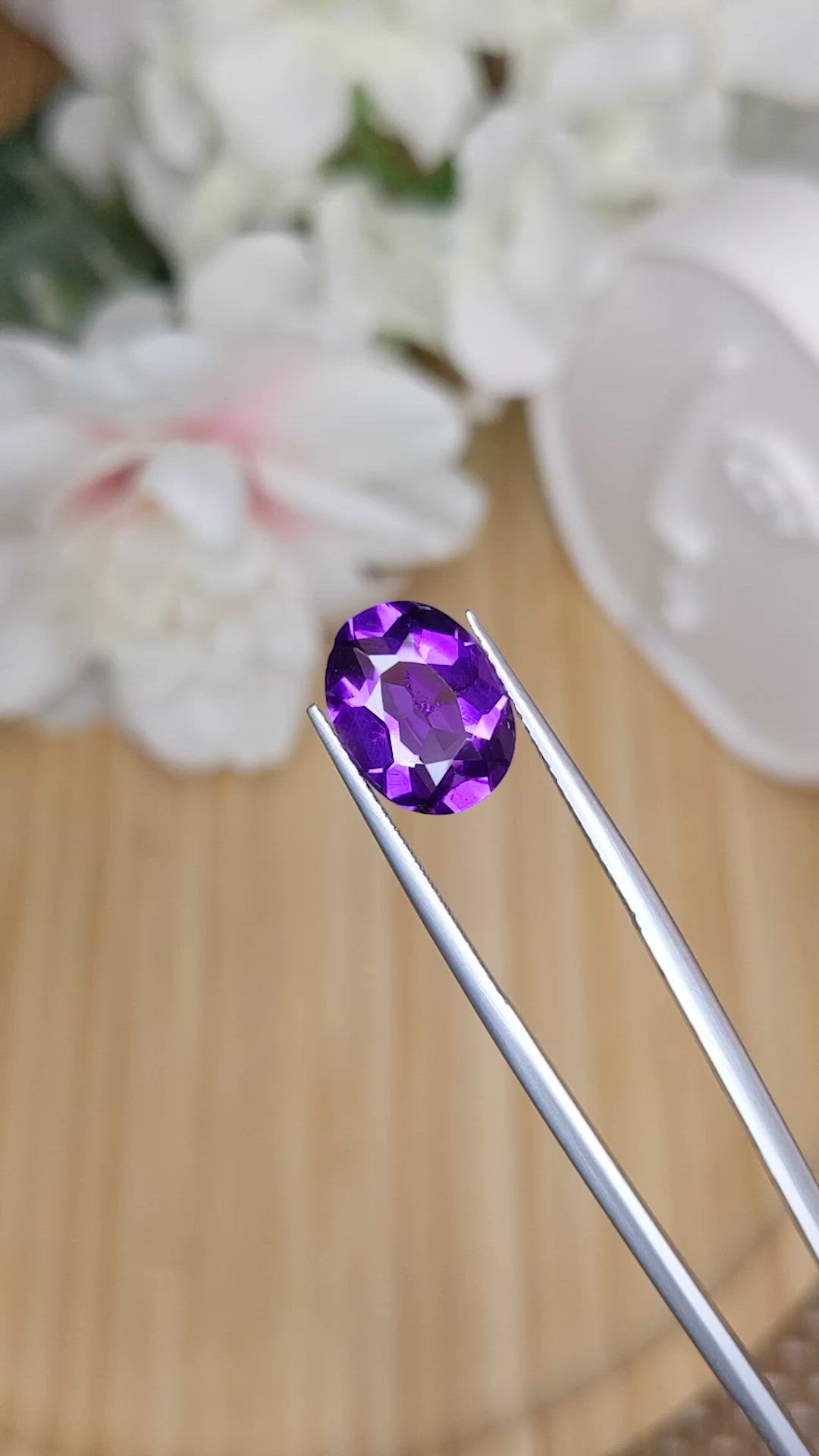 4.01 Ct. Purple Amethyst from Ceylon (Sri Lanka) Size Video