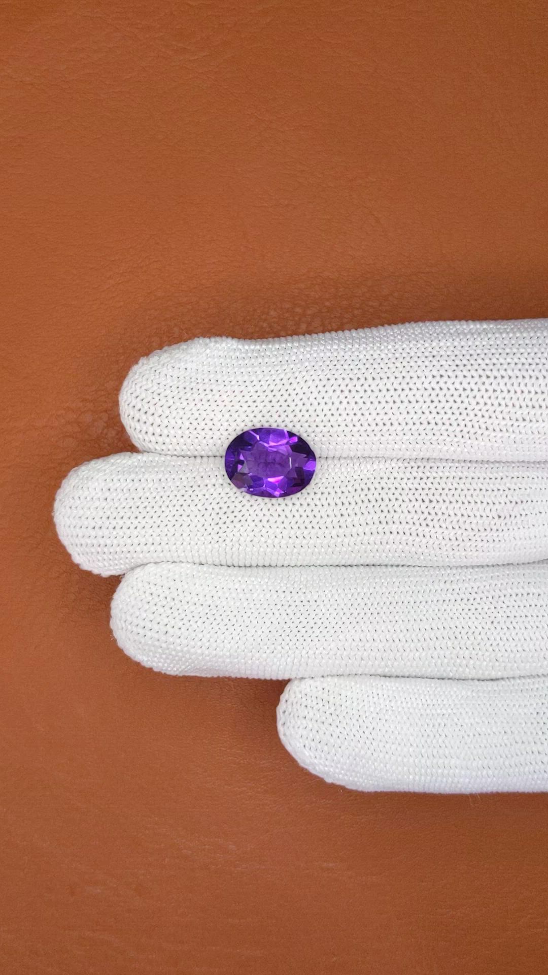4.01 Ct. Purple Amethyst from Ceylon (Sri Lanka) Size Video