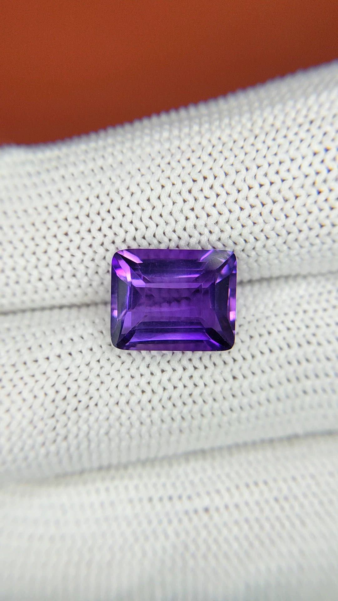 4.85 Ct. Purple Amethyst from Ceylon (Sri Lanka) Size Video