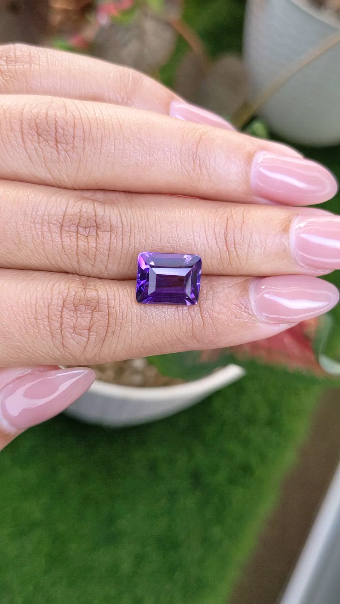 4.85 Ct. Purple Amethyst from Ceylon (Sri Lanka) Size Video