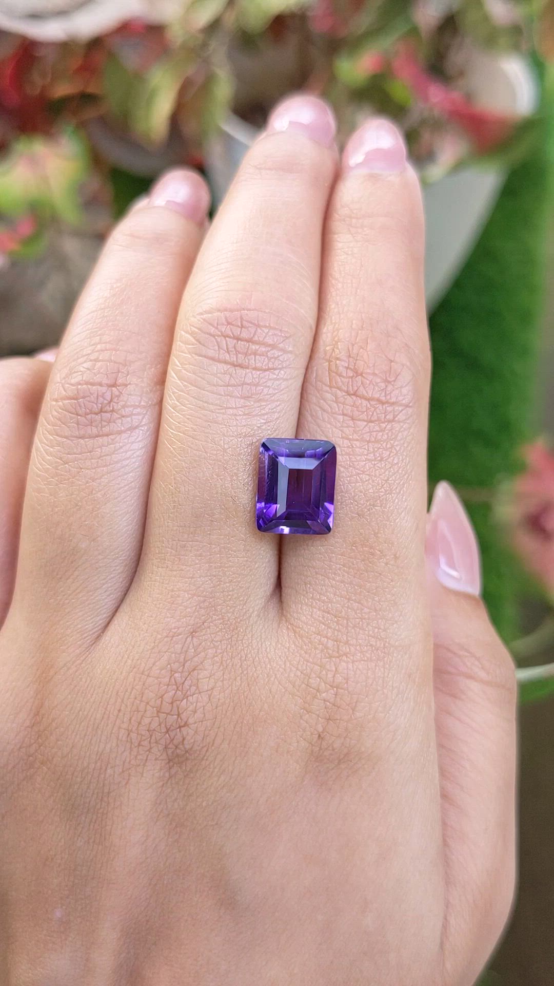 4.85 Ct. Purple Amethyst from Ceylon (Sri Lanka) Size Video