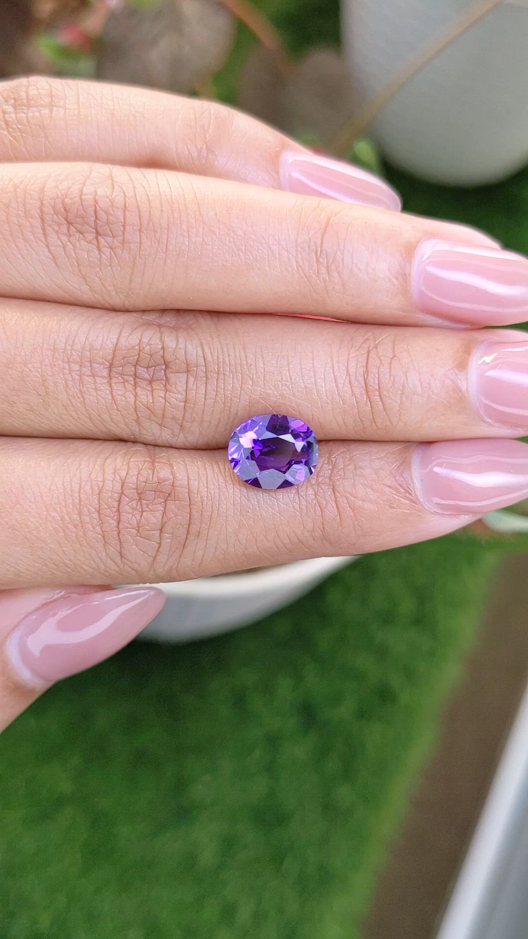 2.83 Ct. Purple Amethyst from Ceylon (Sri Lanka) Size Video