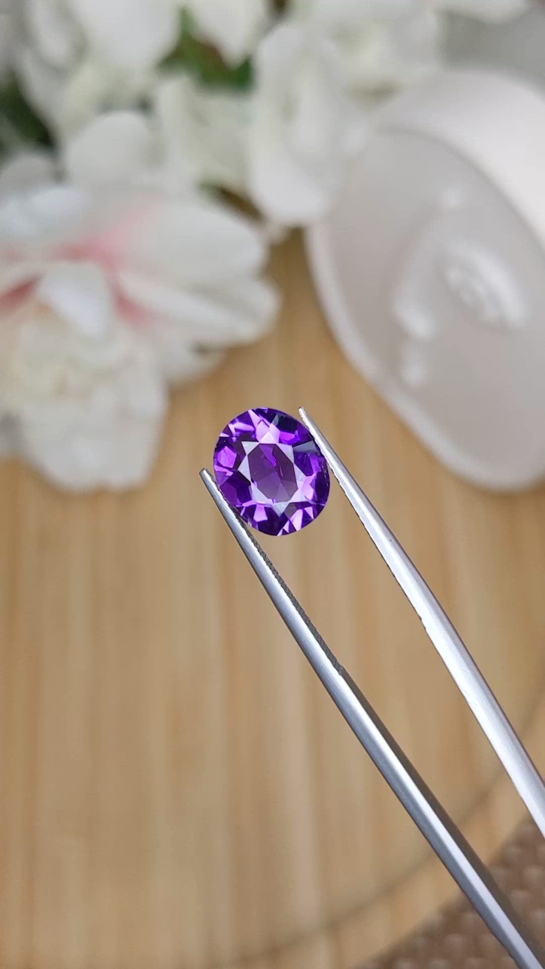 2.83 Ct. Purple Amethyst from Ceylon (Sri Lanka) Size Video