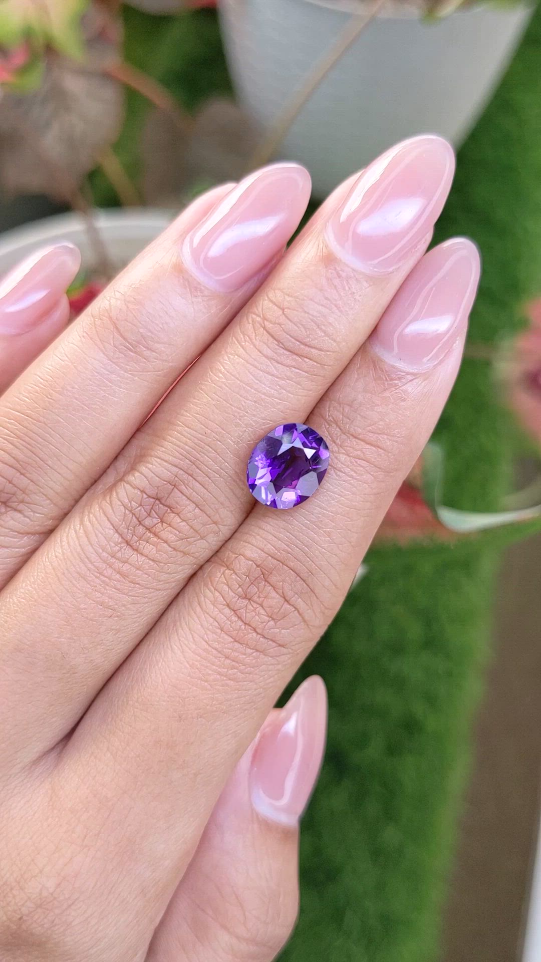 2.83 Ct. Purple Amethyst from Ceylon (Sri Lanka) Size Video