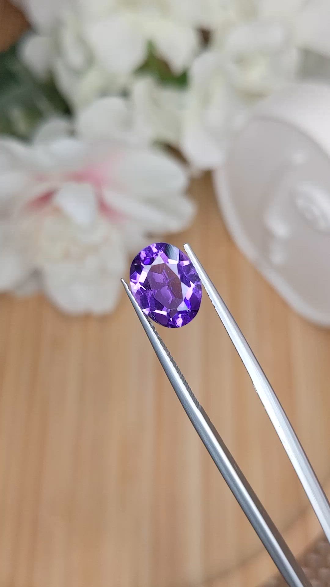 3.28 Ct. Purple Amethyst from Ceylon (Sri Lanka) Size Video