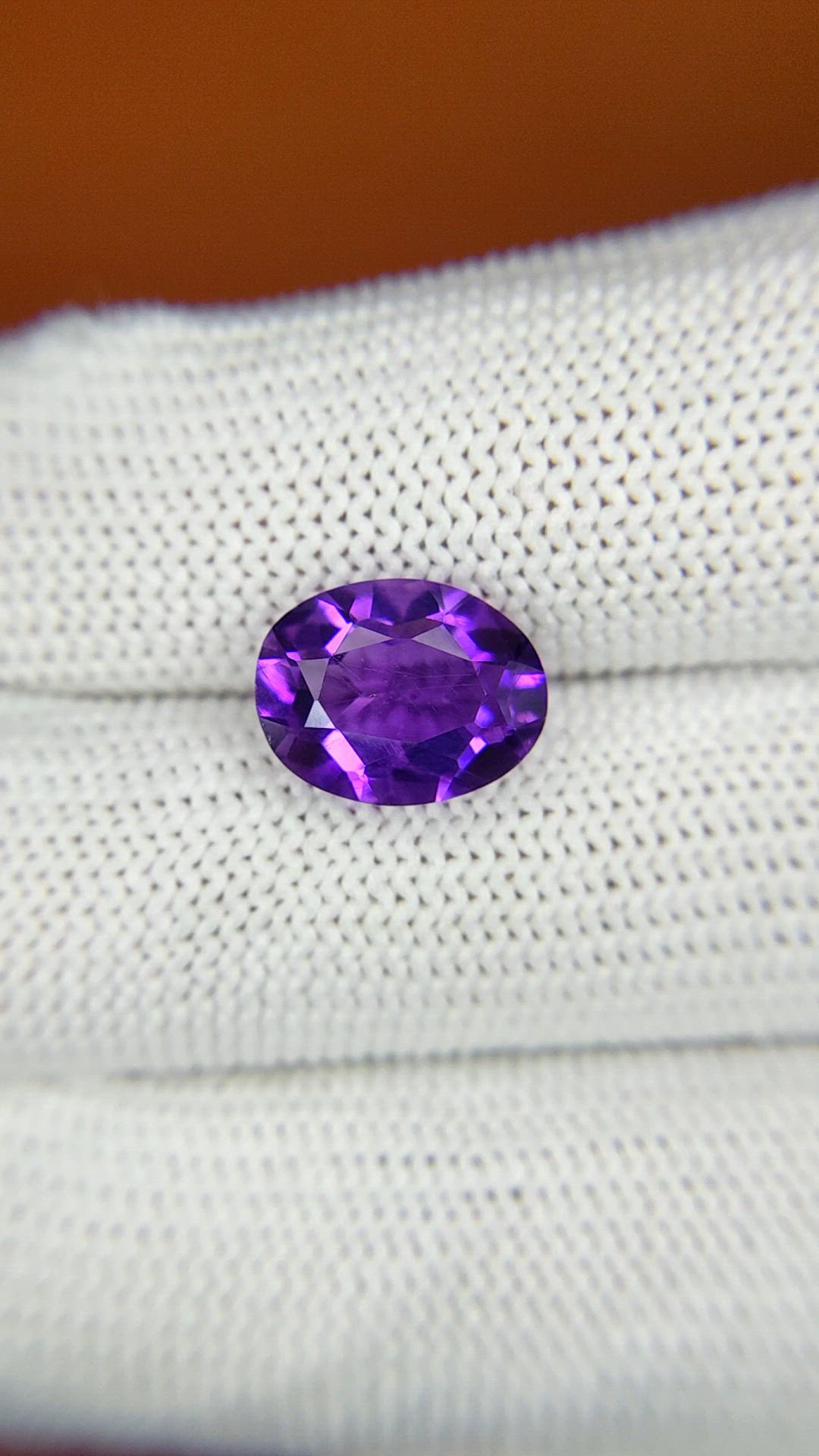 3.28 Ct. Purple Amethyst from Ceylon (Sri Lanka) Size Video