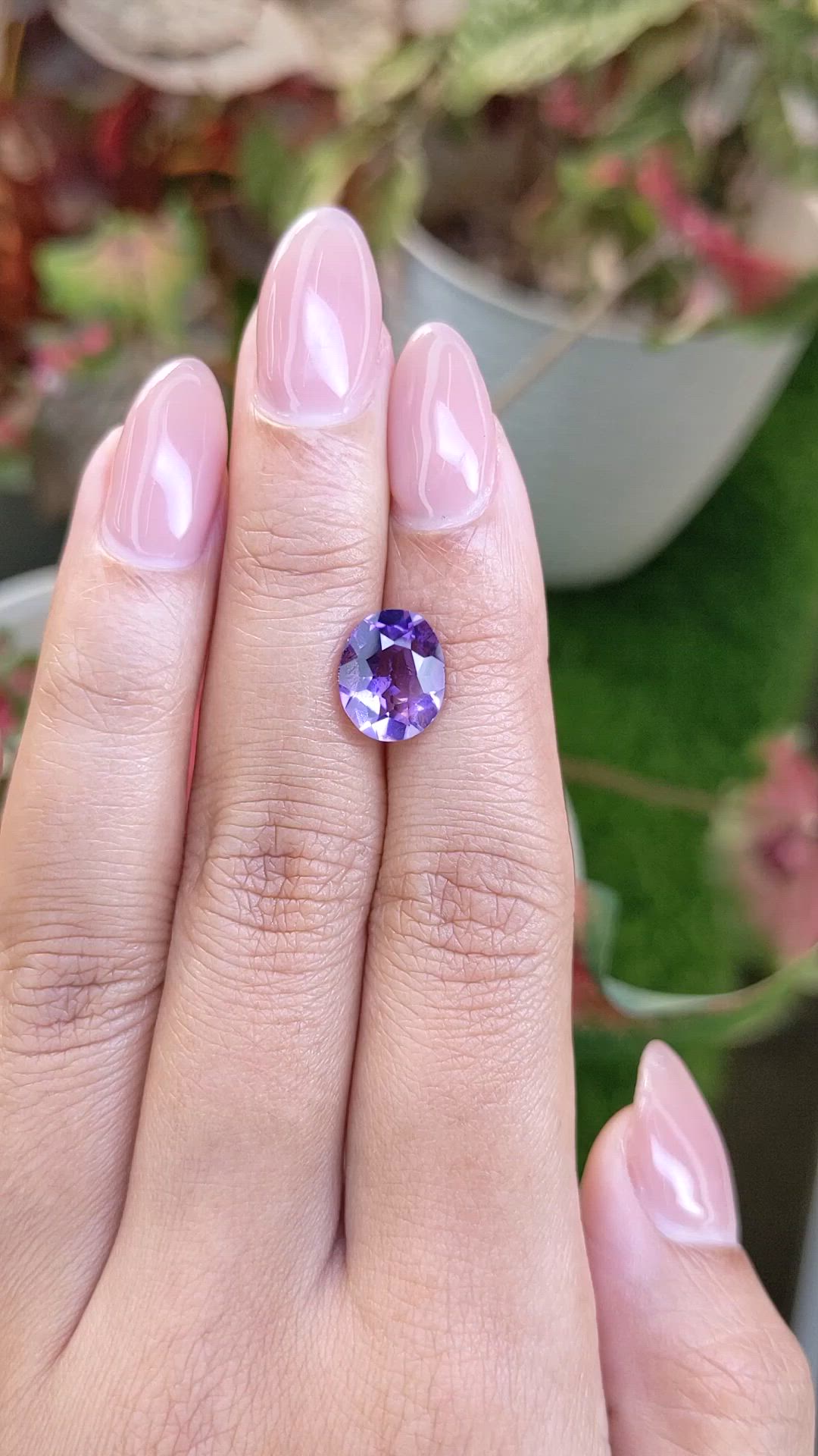 2.87 Ct. Purple Amethyst from Ceylon (Sri Lanka) Size Video