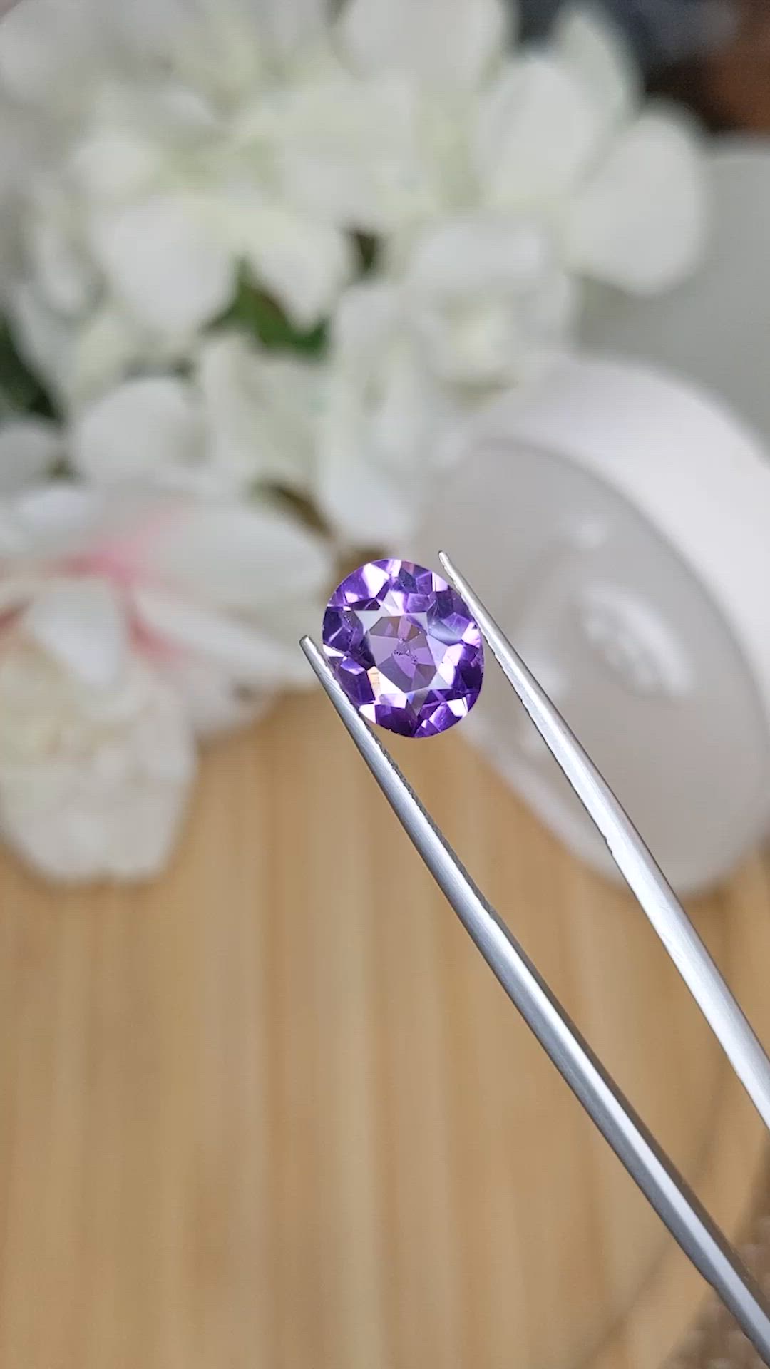 2.87 Ct. Purple Amethyst from Ceylon (Sri Lanka) Size Video