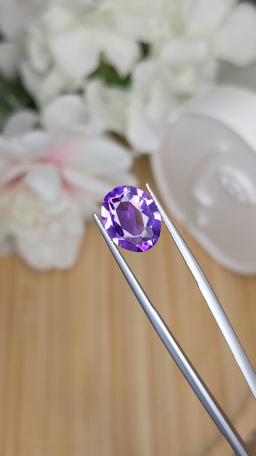 4.04 Ct. Purple Amethyst from Ceylon (Sri Lanka) Size Video